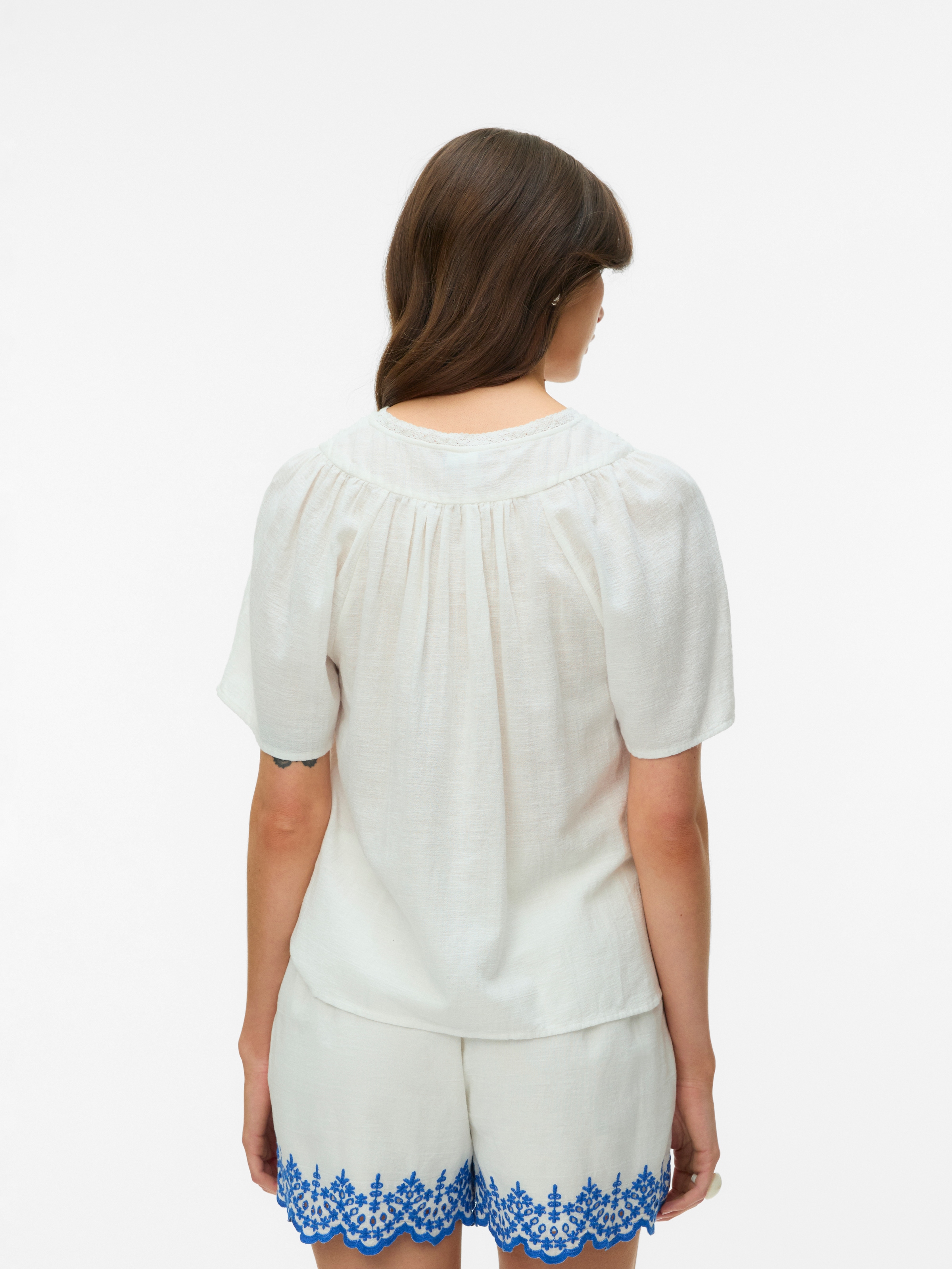 Vero Moda Blouse à manches courtes »VMKARLA S/S V-NECK TOP WVN BTQ« Coton