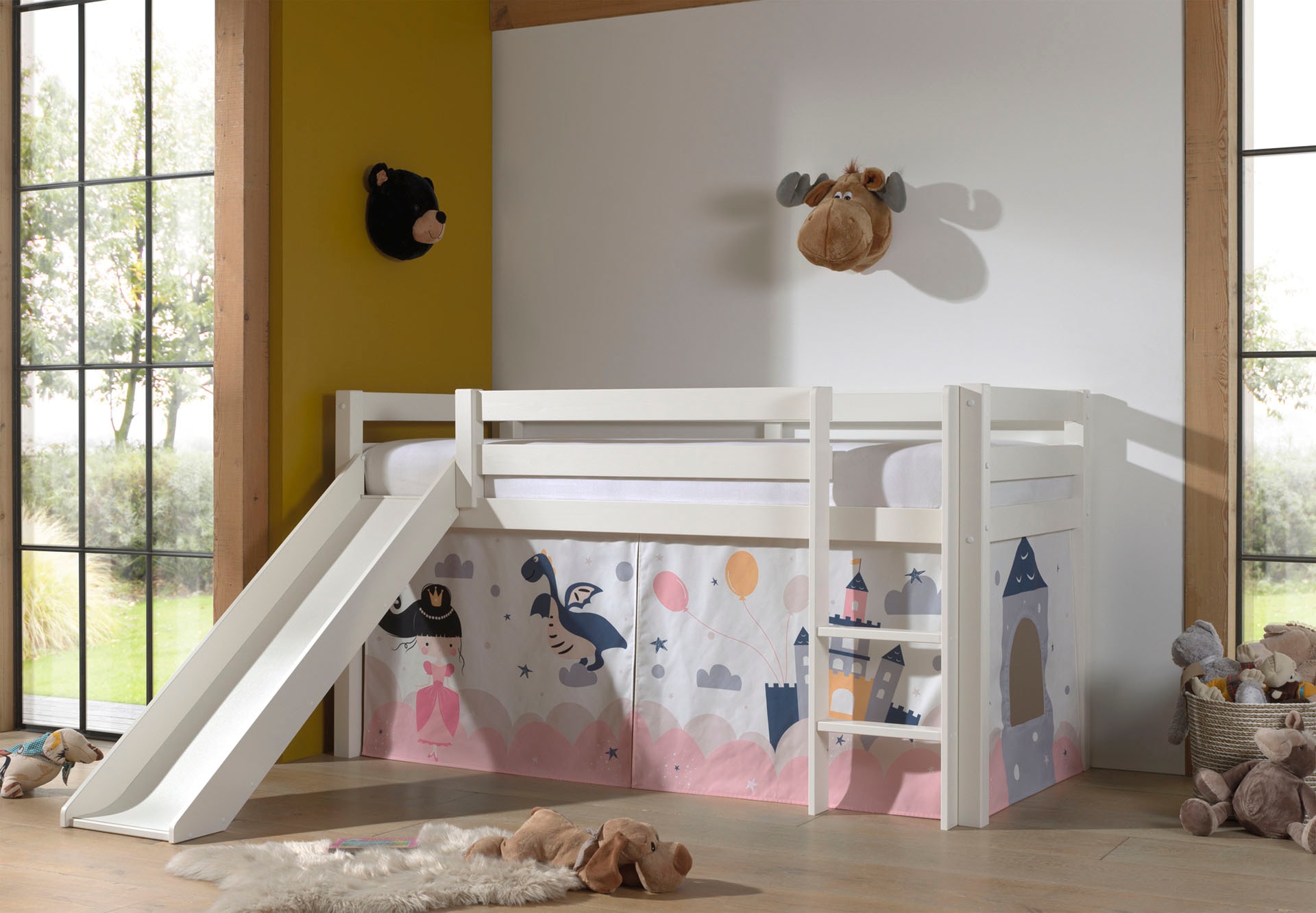Vipack Lit de jeu »Pino, Kiefer massiv, mit Rolllattenrost u. Textil-Set, Made in Europe« L/H/P env. 210x114x218 cm, avec protection anti-chute, échelle et toboggan,  Différents designs textiles et couleurs de bois au choix