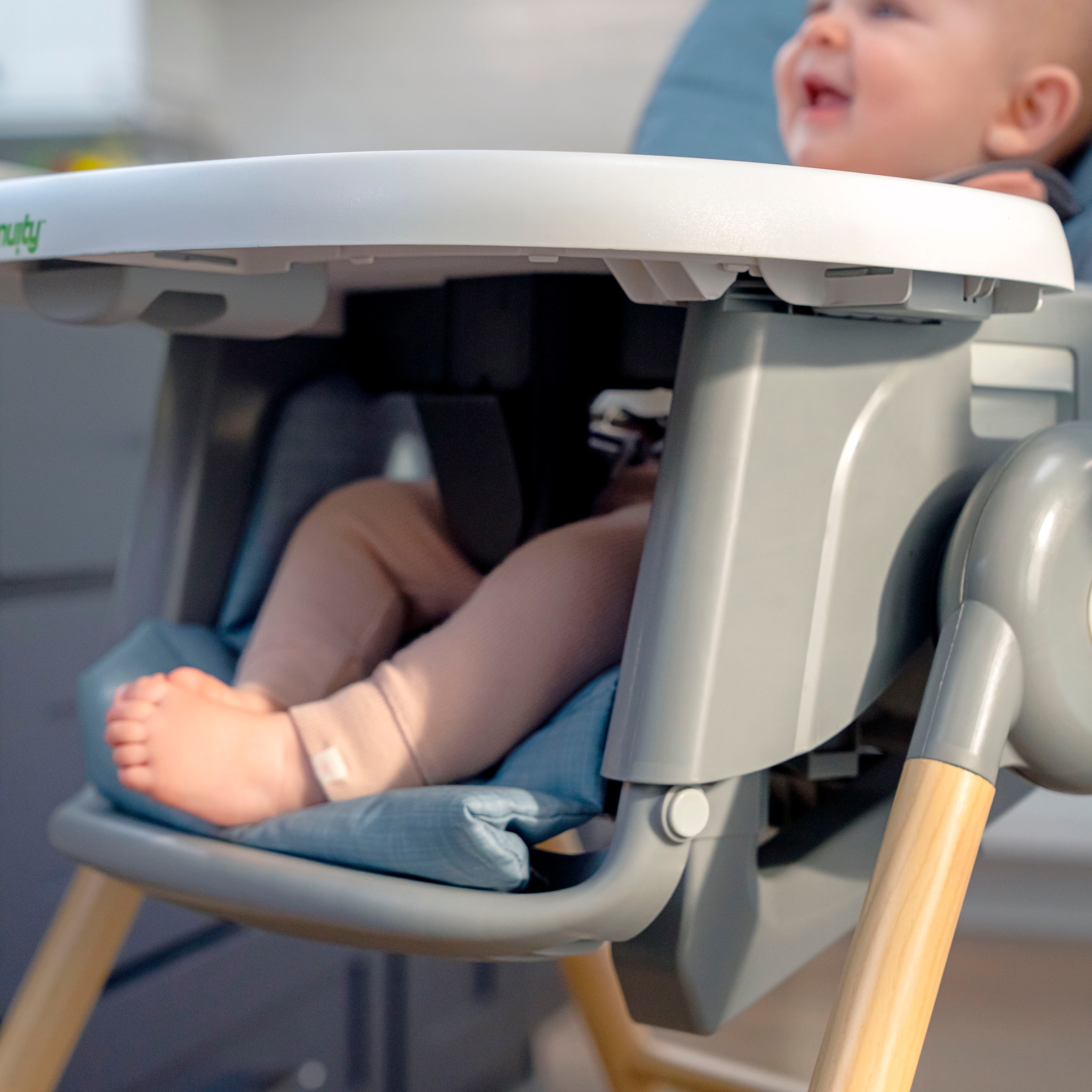ingenuity Hochstuhl »Proper Positioner™ 7-in-1 Deluxe High Chair - Chambray« ()