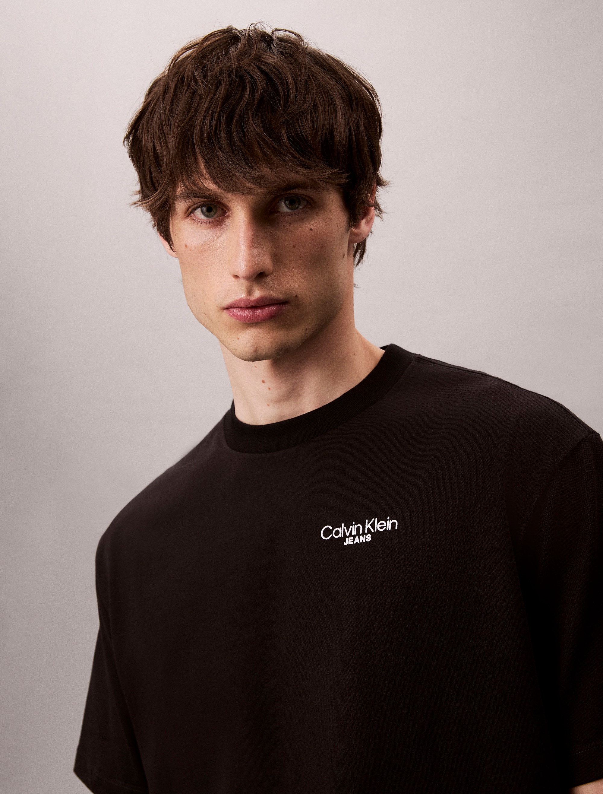 Calvin Klein Jeans T-Shirt »LOGO BACK PRINT T-SHIRT« Mit Rundhalsausschnitt, regular fit