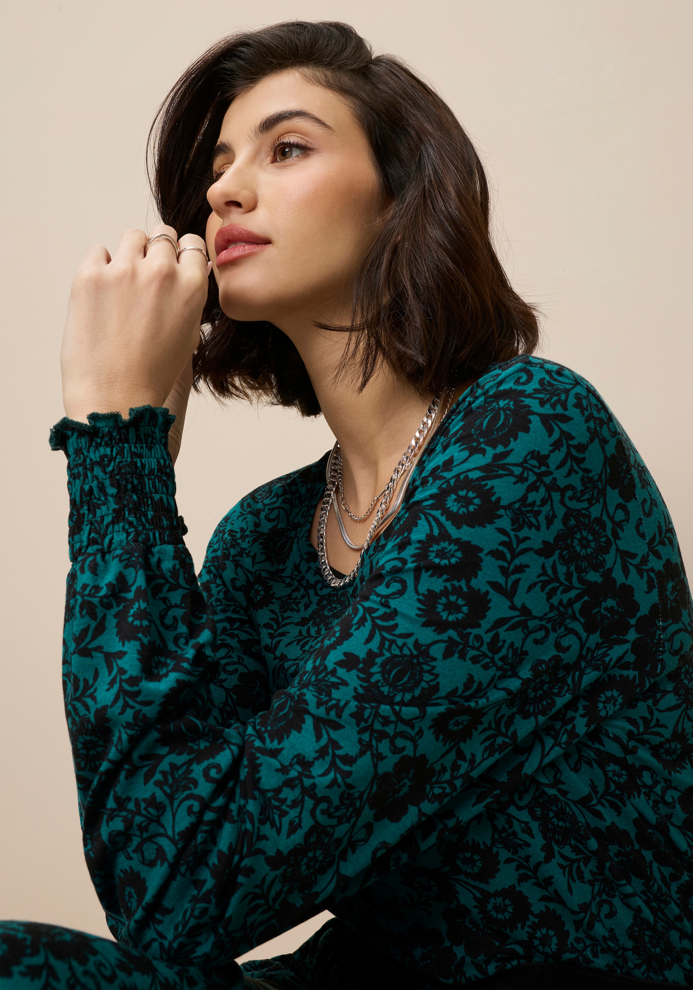 Tamaris Maxi robe aus Jersey-Material, für Casualmode und Herbstmode, feminin