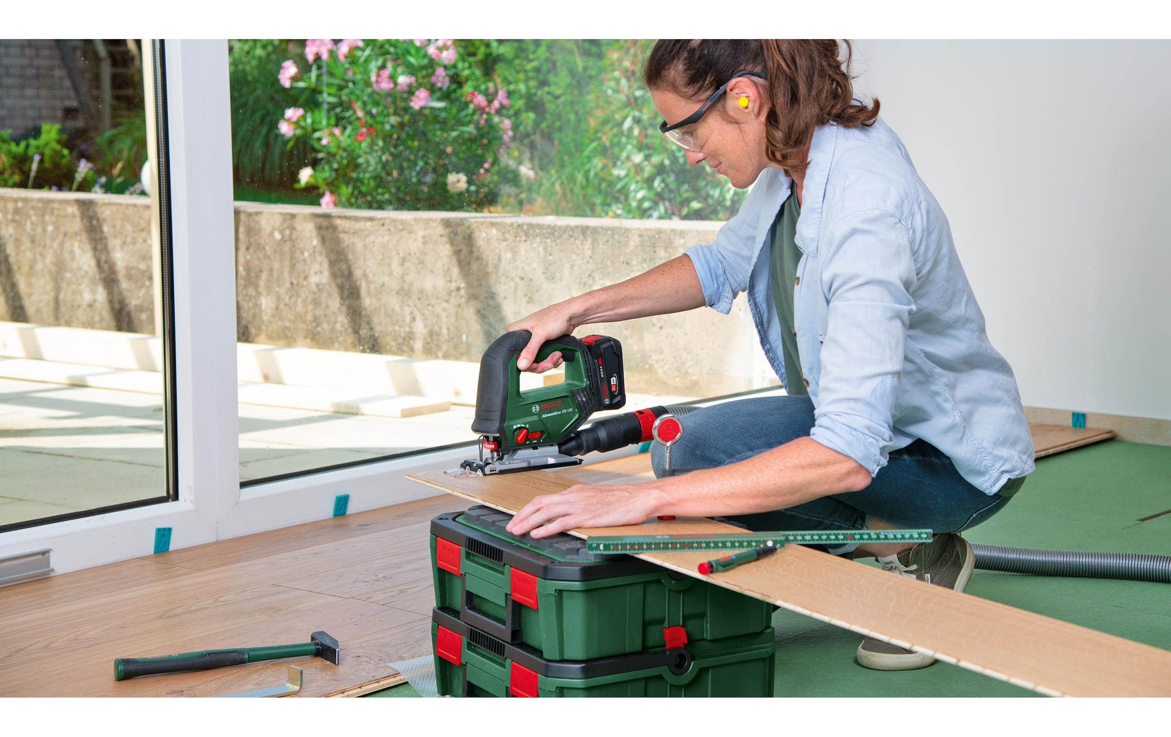 BOSCH Scie sauteuse sans fil »AdvancedSaw 18 V-140 Set 2.0 Ah«