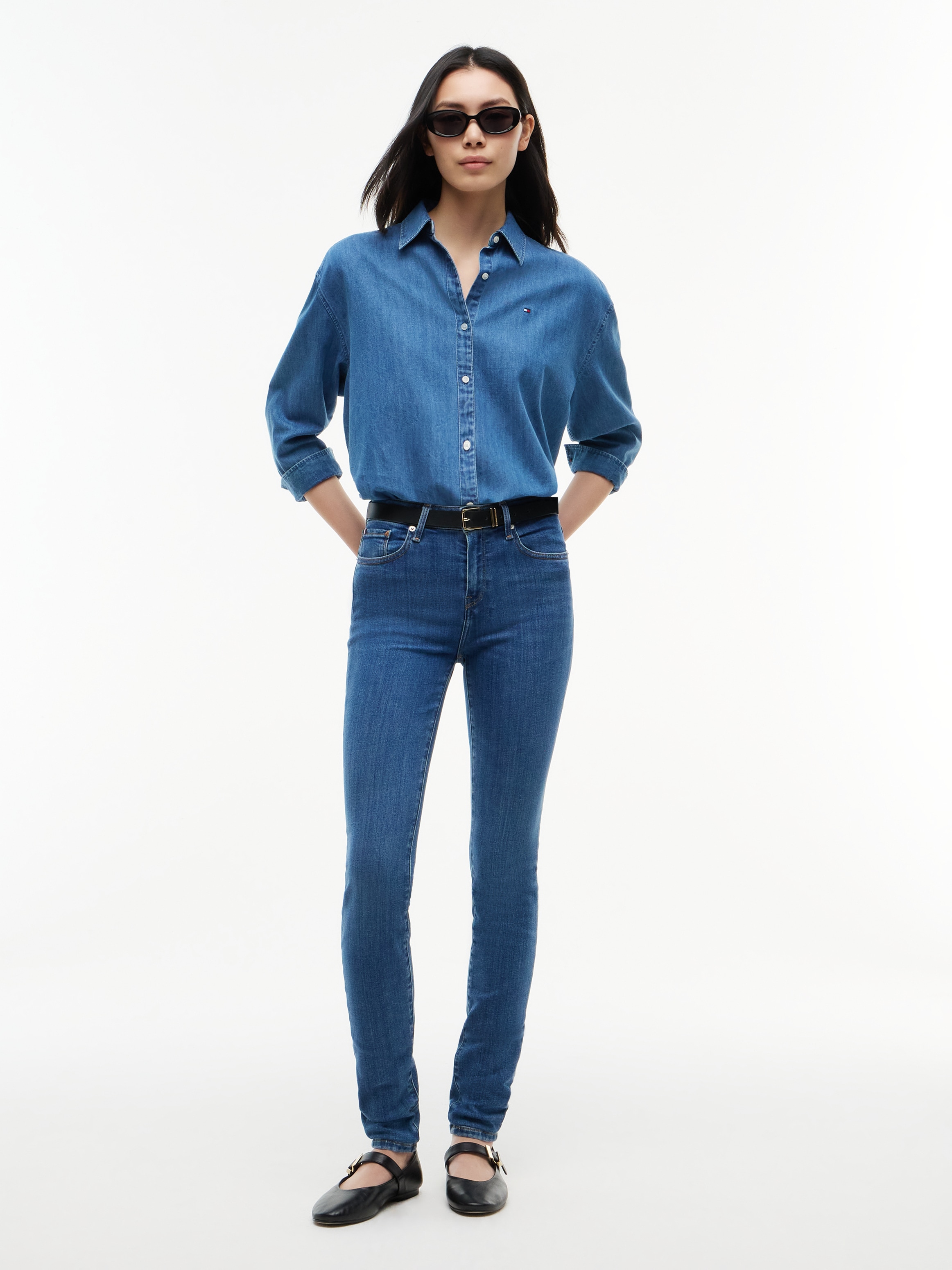 Tommy Hilfiger Skinny-fit-Jeans »HERITAGE COMO SKINNY RW« mit Tommy Hilfiger Logo-Badge, 5-Pocket-Stil
