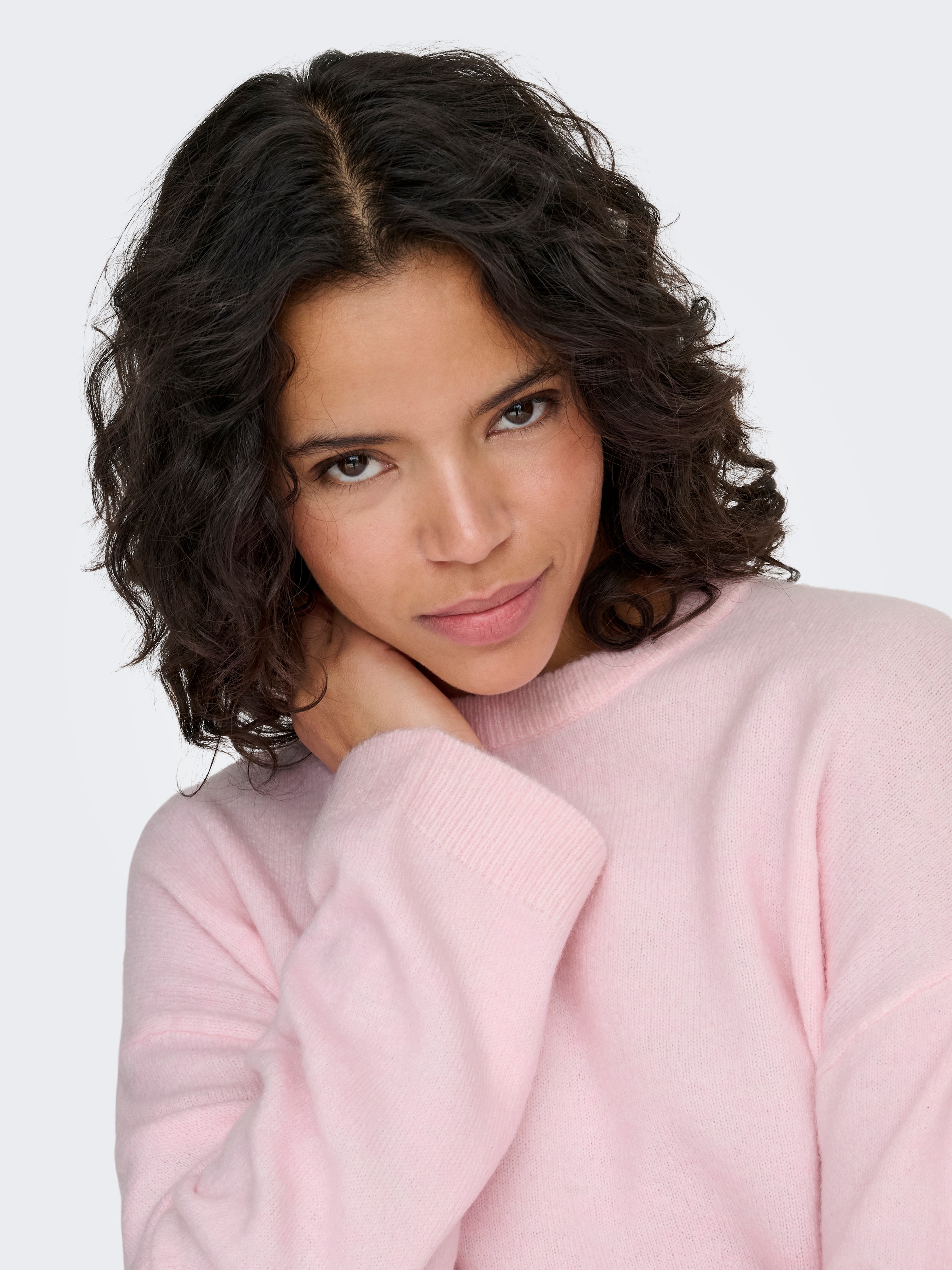 ONLY Rundhalspullover »ONLSIMONI L/S O-NECK PULLOVER KNT NOOS« Materialmix, regular fit