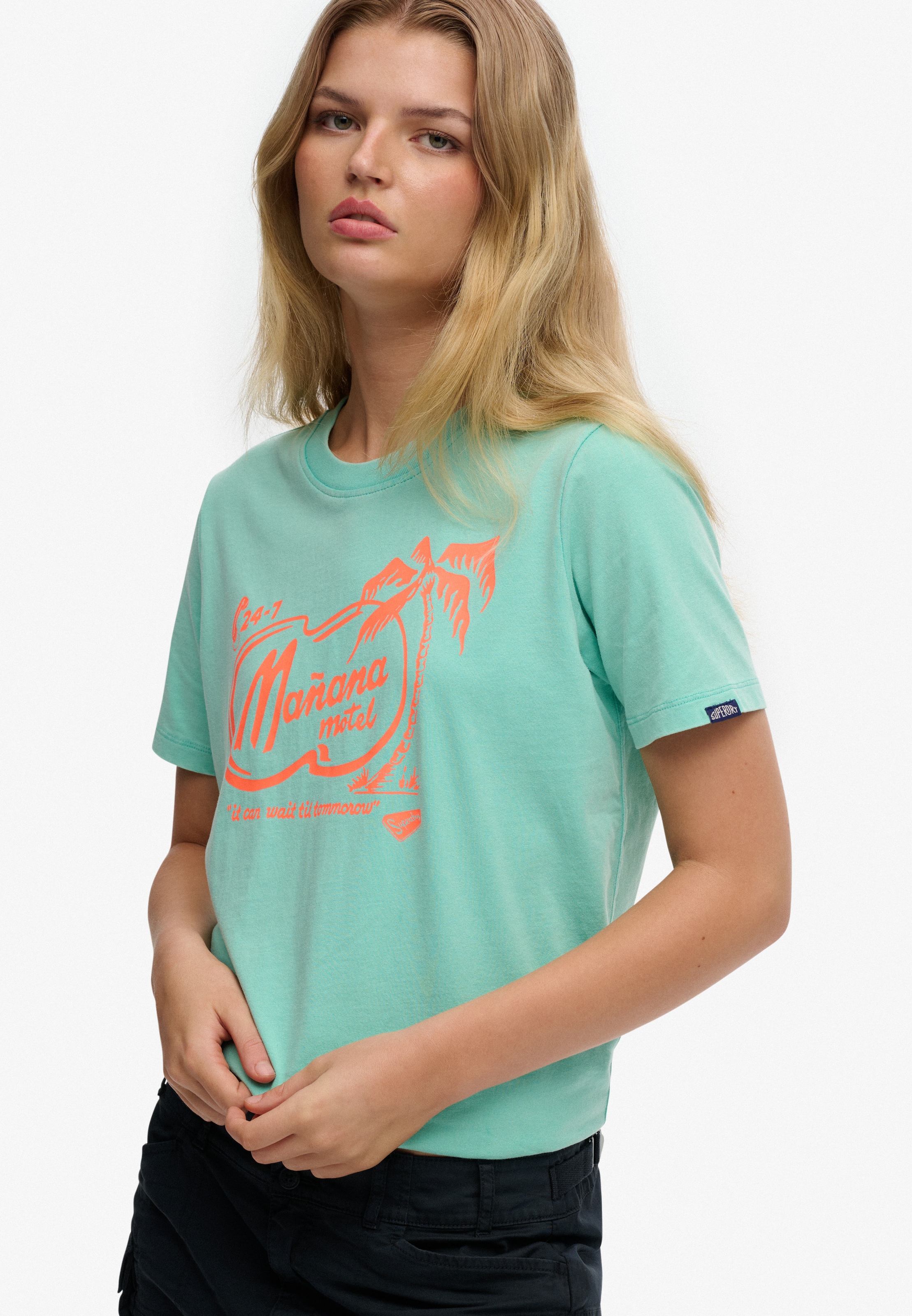 Superdry Print-Shirt »ROADSIDE TRADE RELAXED TEE« aus Baumwolle in Single Jersey, Relaxed Fit, Kurzarm