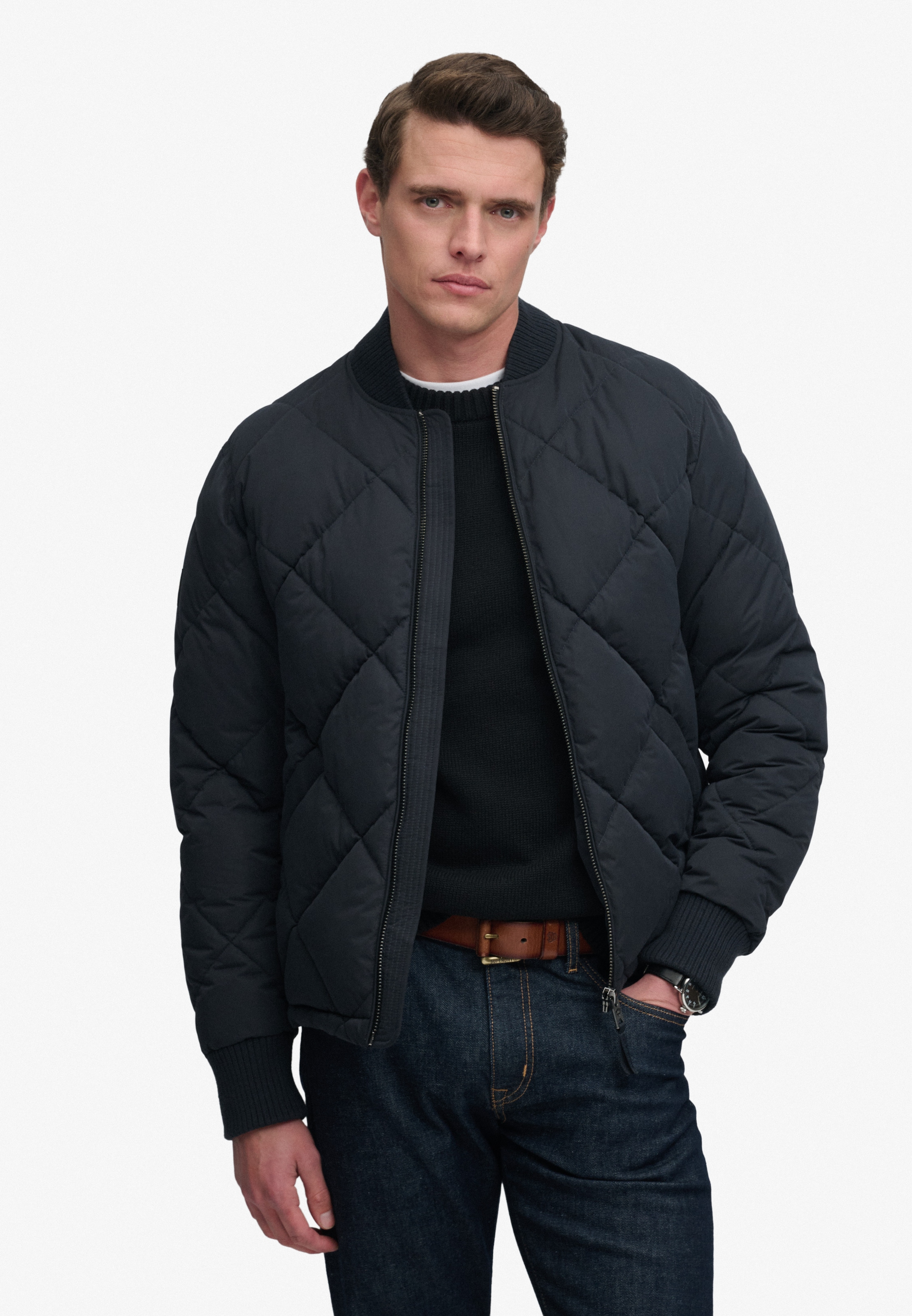 Superdry Veste matelassée »DIAMOND QUILT JACKET« Regular Fit, avec fermeture éclair, en polyester et fibre synthétique