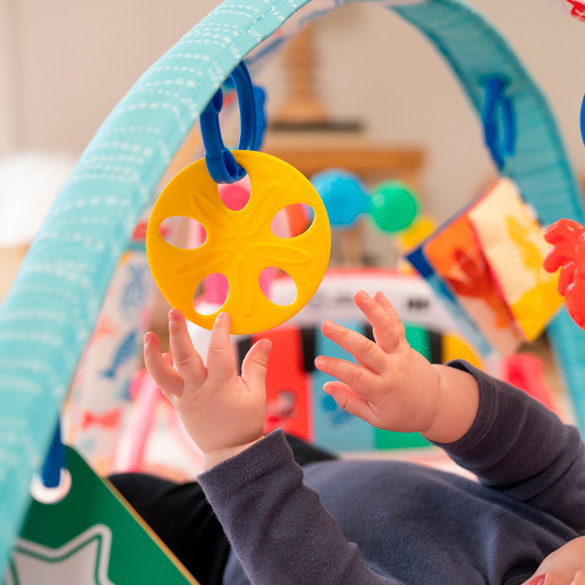 Baby Einstein Spielbogen »4-in-1 Kickin’ Tunes Jellyfish Jamboree Music & Language Discovery Gym« mit Soundeffekt