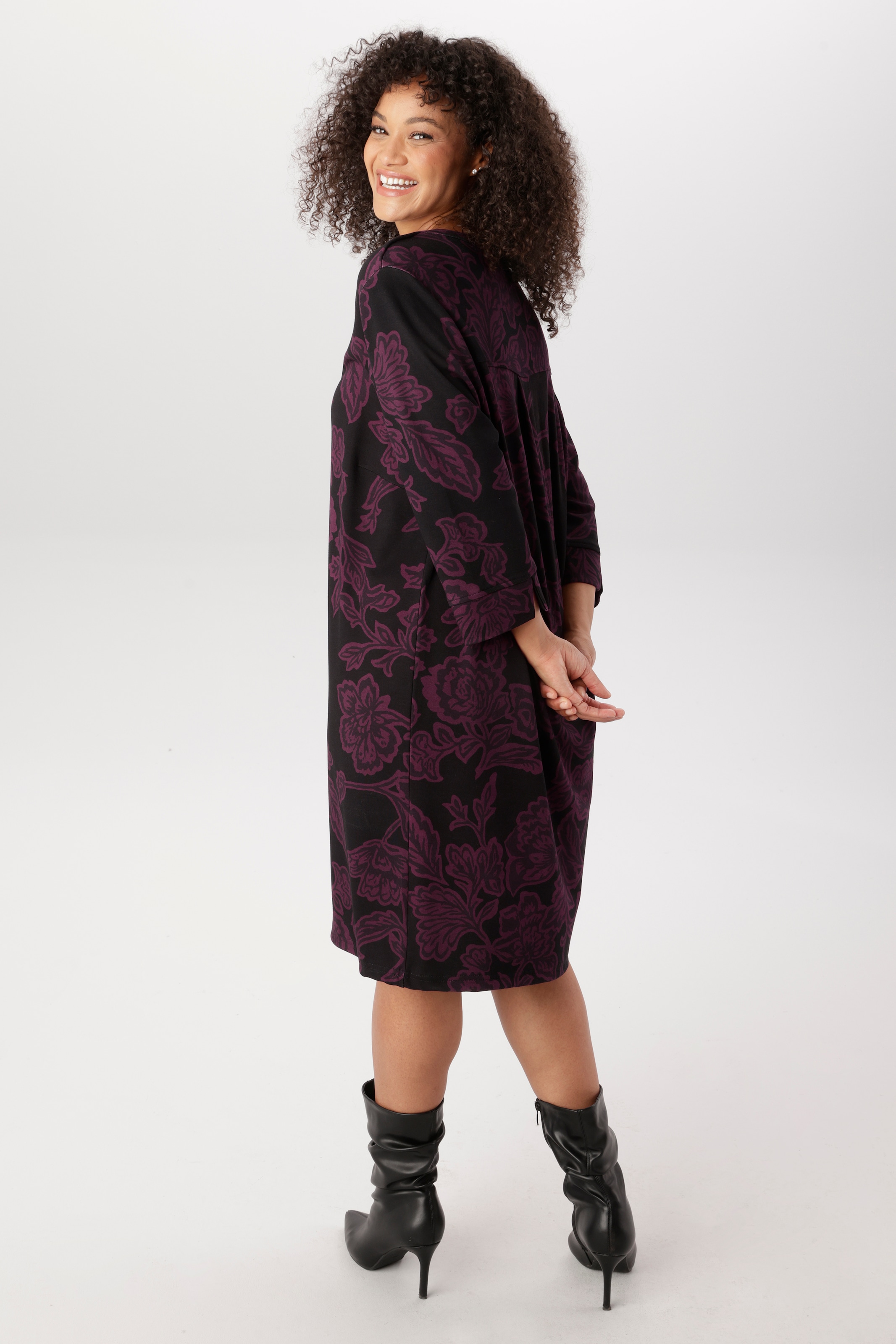 Aniston PLUS Robe en jersey en jersey confortable - NOUVELLE COLLECTION