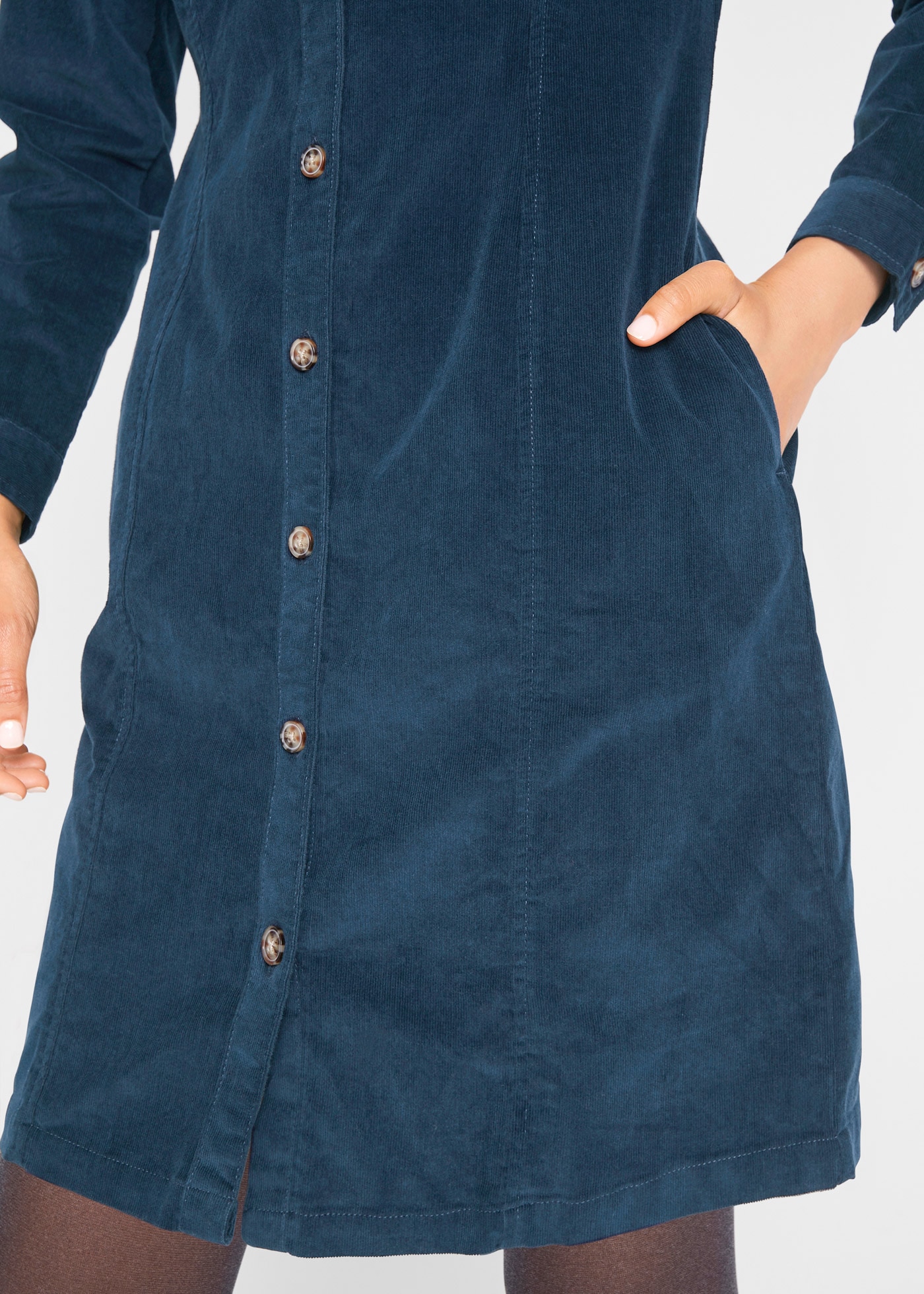 bonprix Robe chemisier Poches poitrine für Alltag, aus Baumwolle und Elasthan, mit Knopfleiste