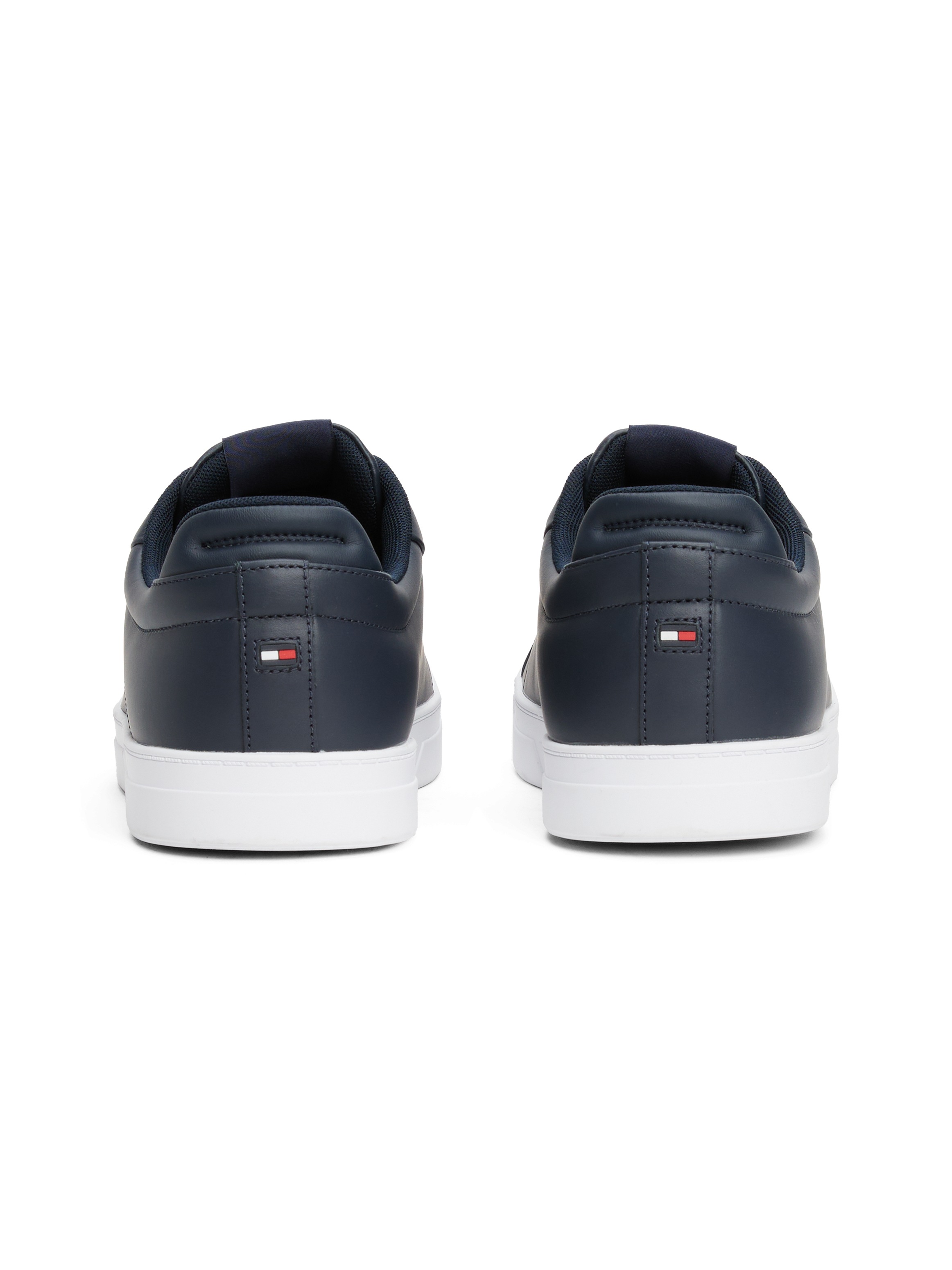 Tommy Hilfiger Sneaker »ICON COURT LTH FLAG ESS«  , Freizeitschuh, Halbschuh, Schnürschuh mit kleiner Logoflagge