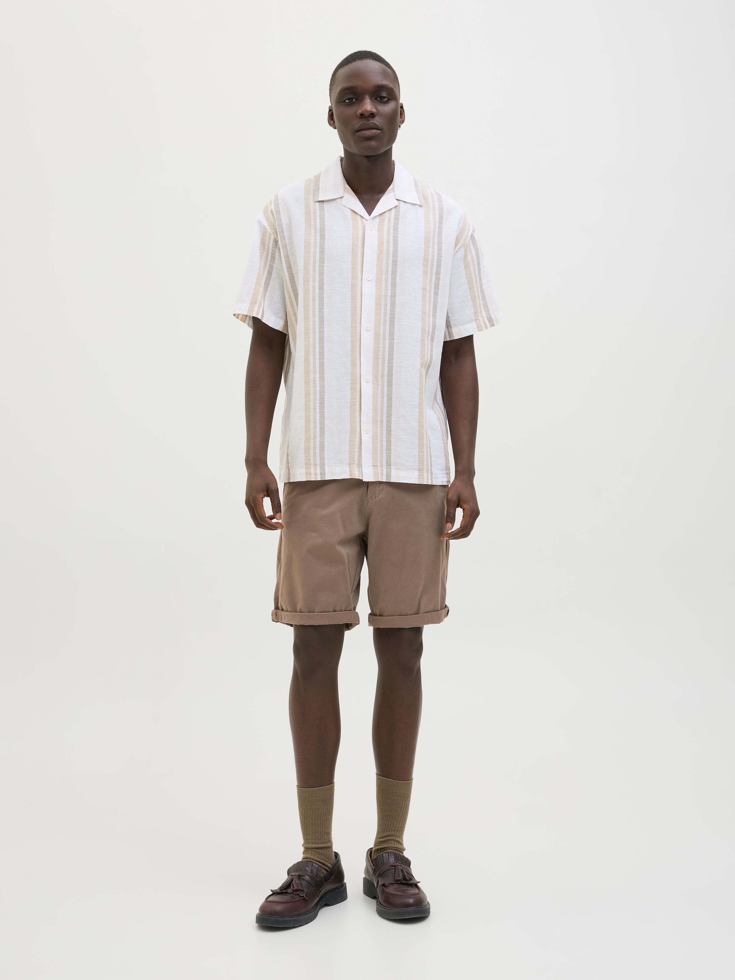 Jack & Jones Chinoshorts »JPSTBOWIE JJSHORTS S«  mit Aufschlag