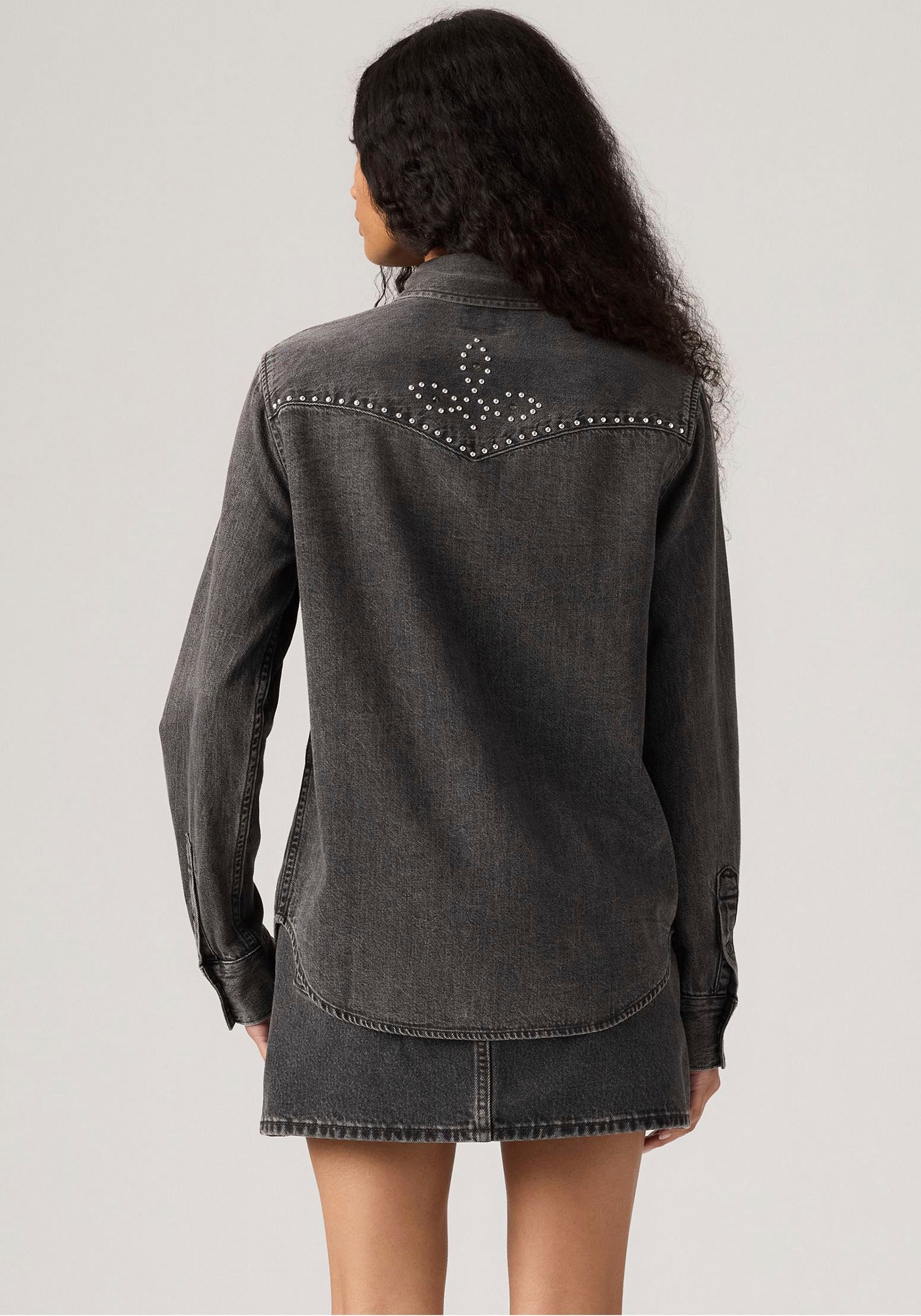 Levi's® Blouse en jean »ESSENTIAL WESTERN« mit Brusttaschen mit Druckknöpfen