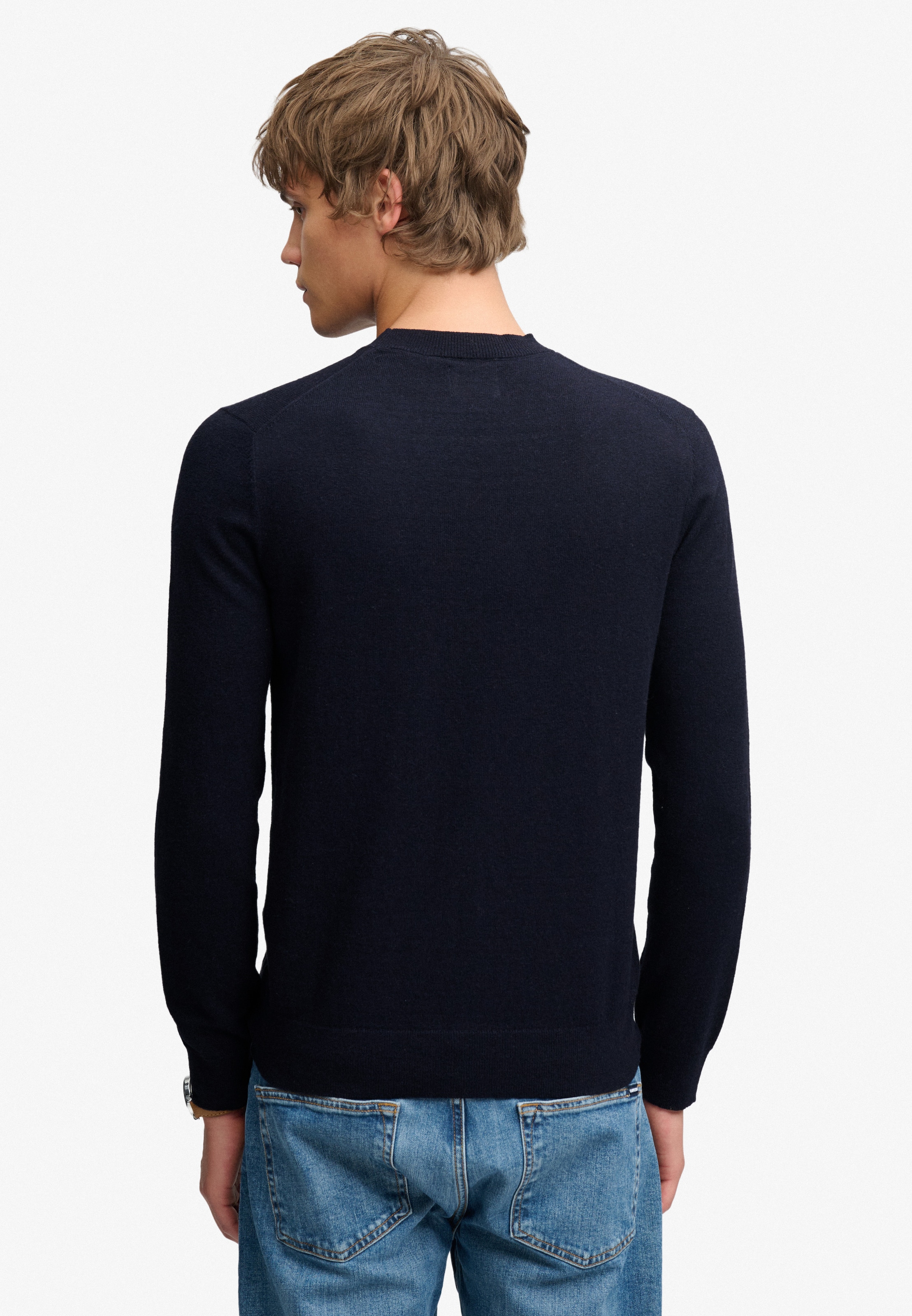 Superdry Pull à col rond »ESSENTIAL LW WOOL BLEND JUMPER« Mélange de coton, coupe slim