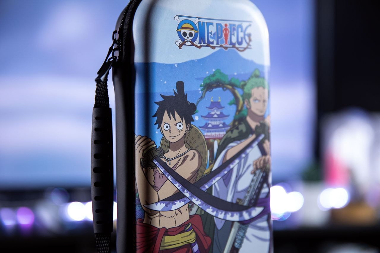 KONIX Sac pour console de jeux »One Piece Switch Tasche«