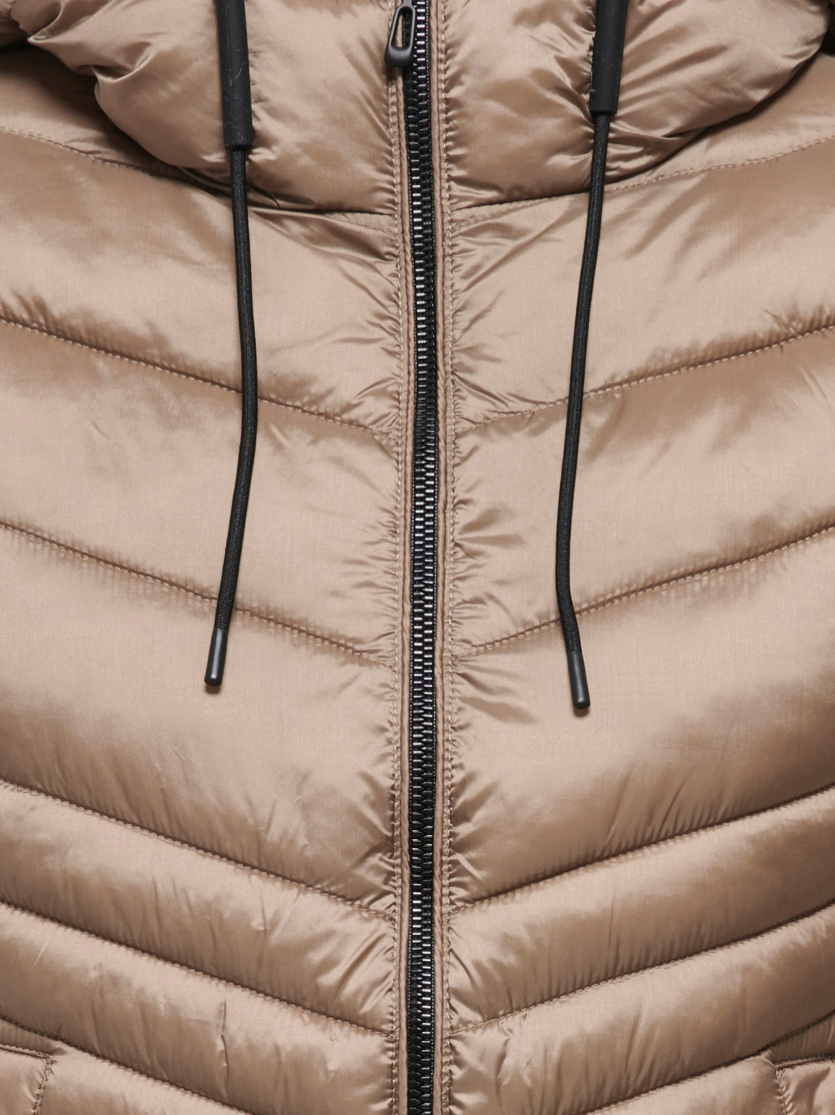 ONLY Veste matelassée »ONLMIMI HOOD JACKET CC OTW« avec capuche fibre synthétique
