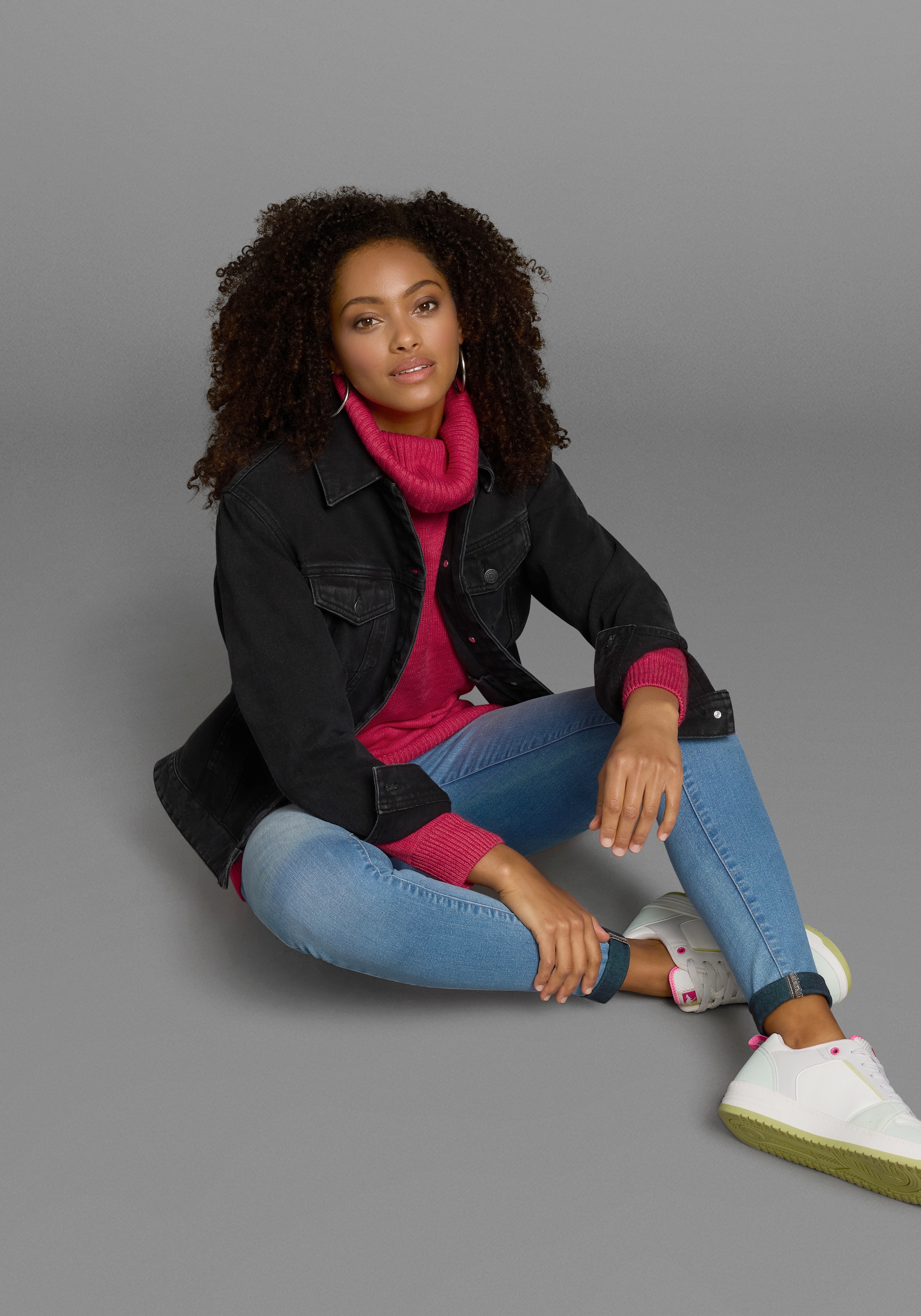 KangaROOS Rollkragenpullover in klassischer Form