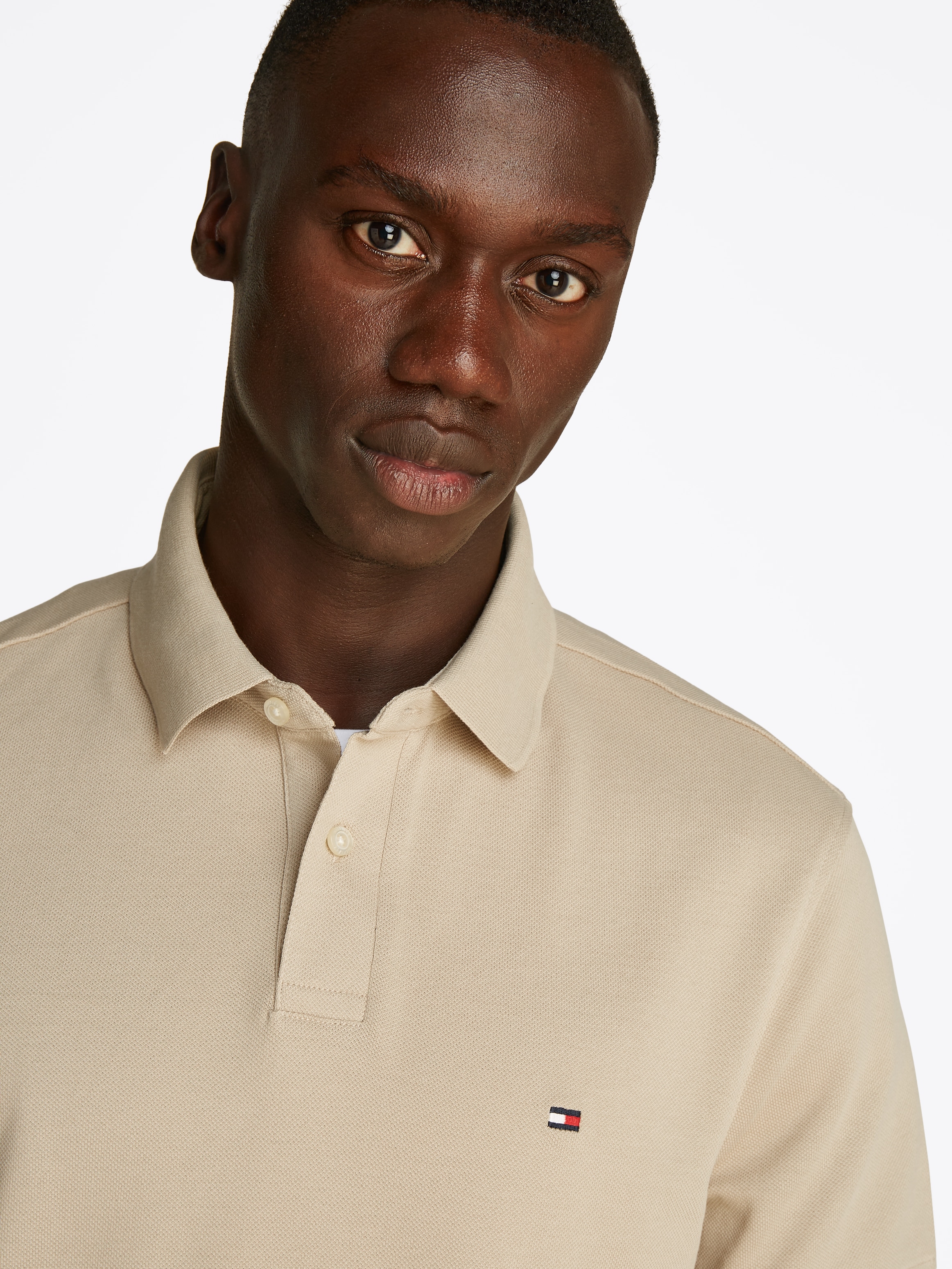 Tommy Hilfiger Polo »1985 REGULAR POLO mit Kontraststreifen und Knopfleiste« uni, sportif, coupe régulière, mélange coton, col polo