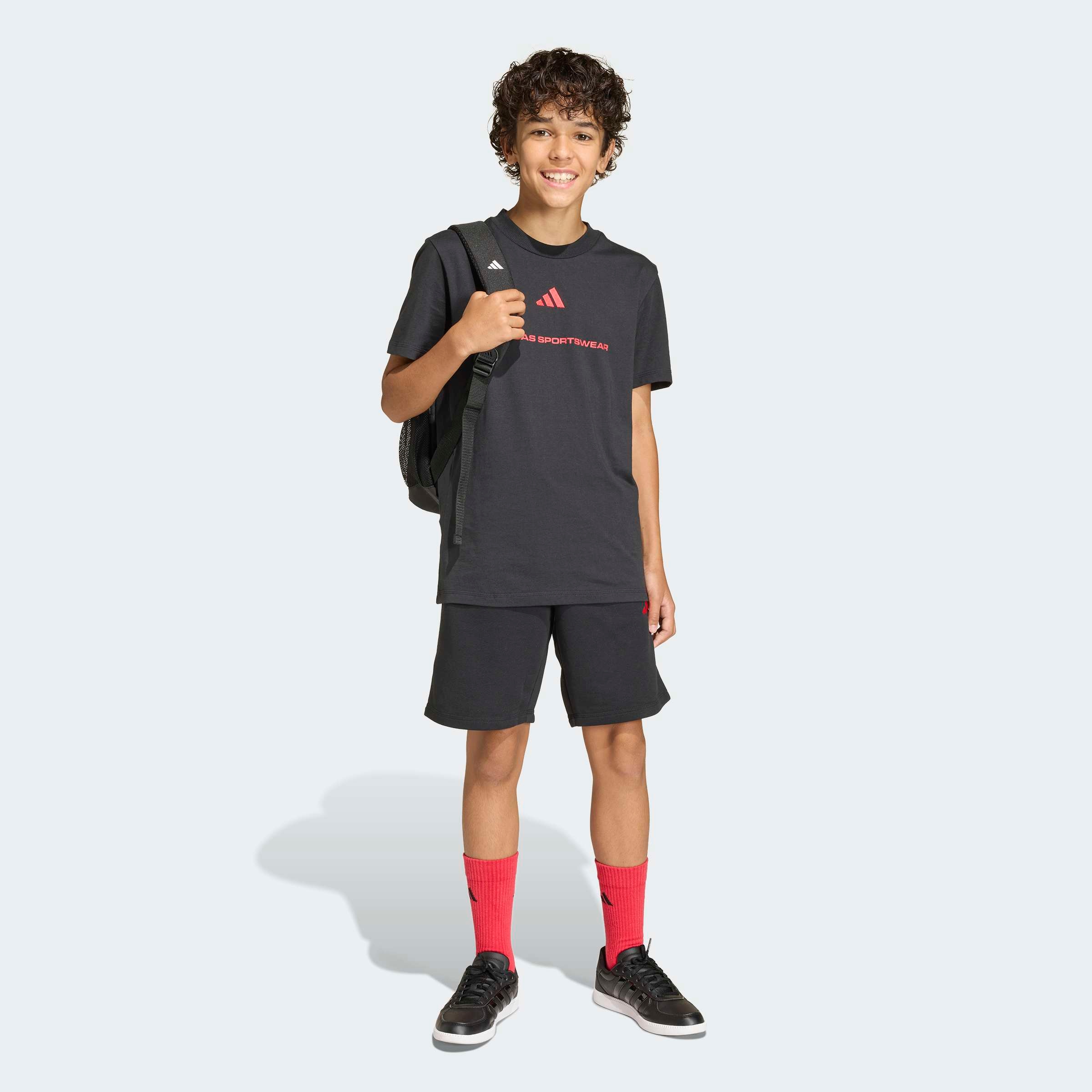 adidas Sportswear Shorts »ADIDAS JUNGEN FRENCH TERRY SLOGAN KINDER«  aus Baumwolle und Polyester, mit weitenregulierbarem Kordelzug