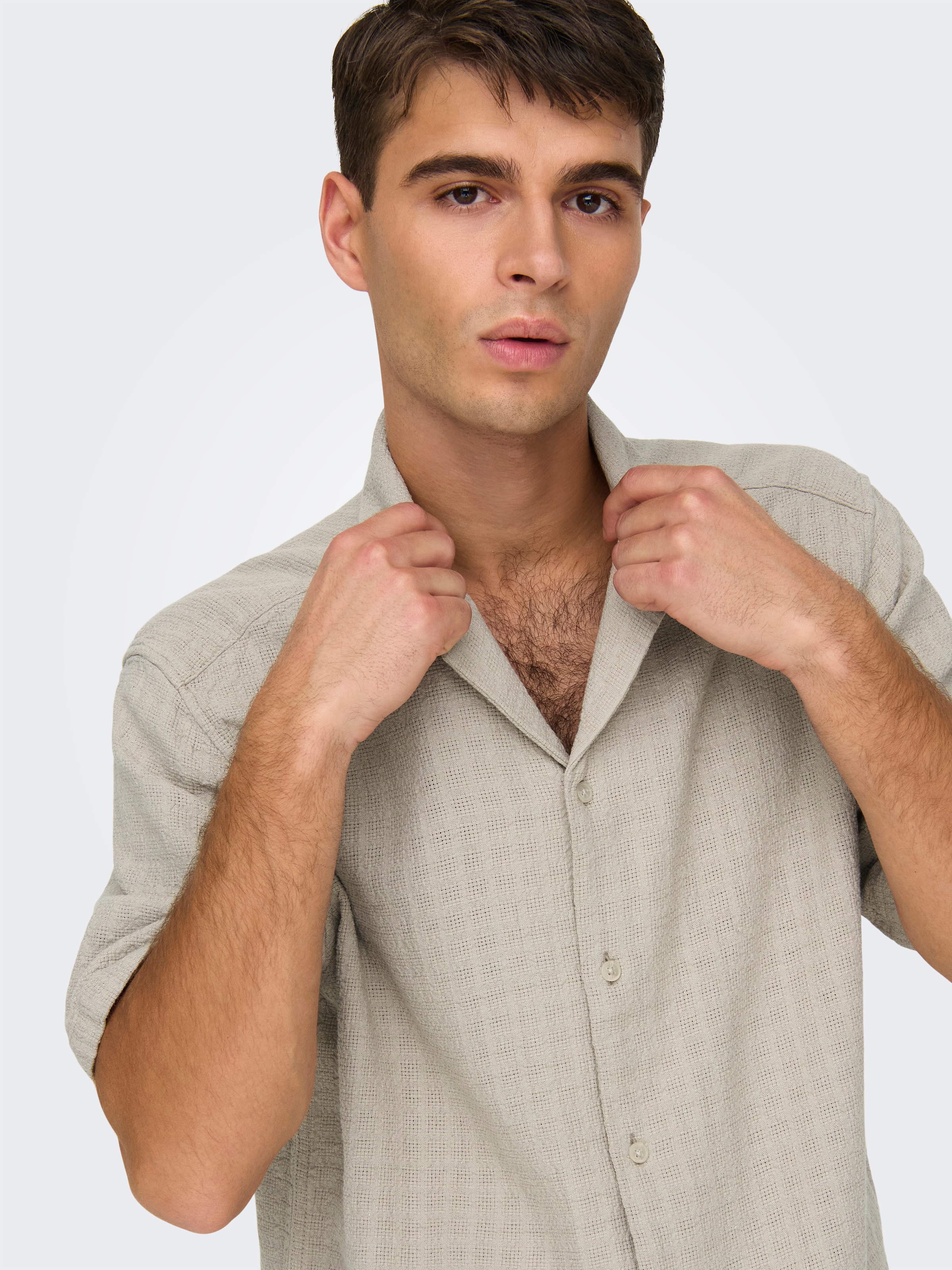 ONLY & SONS Kurzarmhemd »ONSLATHAM RLXSS RESORT LINEN STRUC 0257« Viskose mit Leinen, normal geschnitten