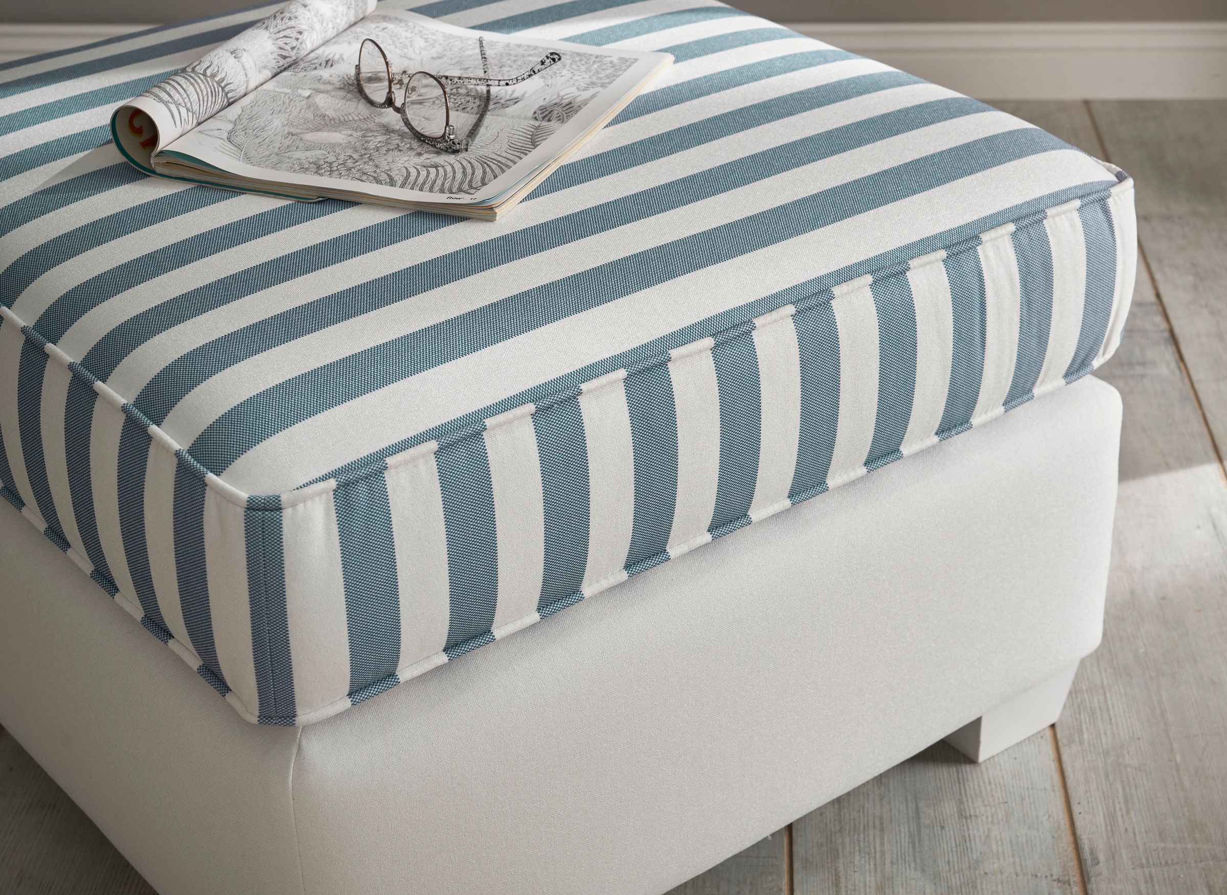 Home affaire Hocker »CALIFORNIA« maritimer Landhausstil, Hocker in 2 Grössen, Holzfüsse Weiss lackiert