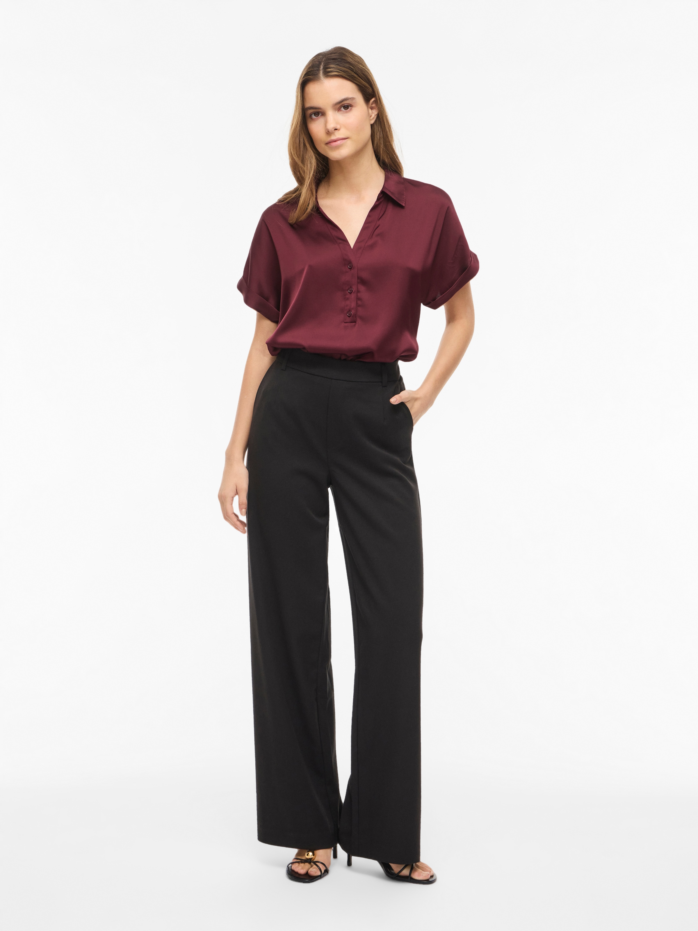 Vila Blouse à manches courtes »VIENNA RAVENNA S/S TOP - NOOS« Kunstfaser, regular fit