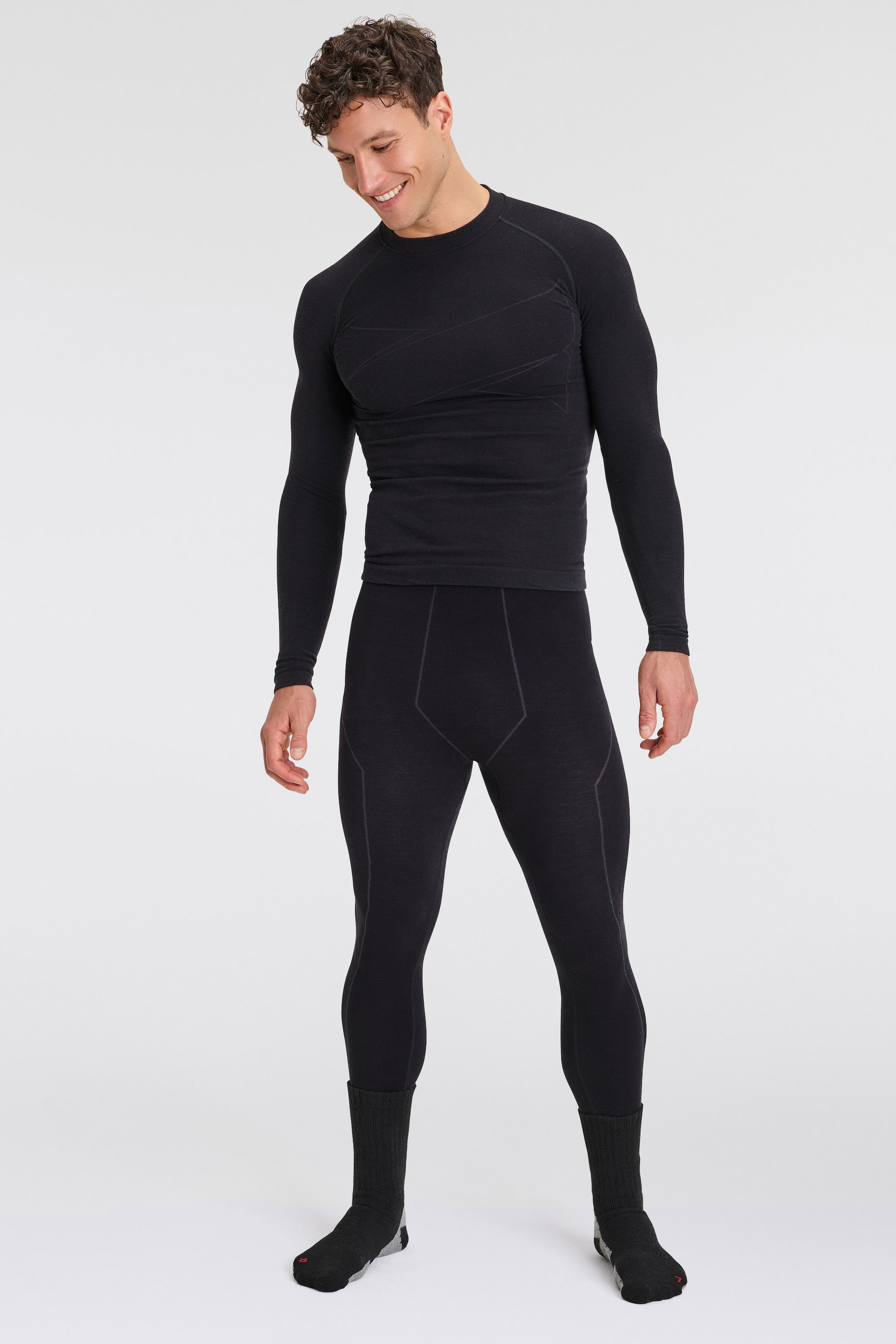 Apollo Basicsocken »THERMAL/TRACKING SOCKS« 3er Pack,  Unisex mit wärmenden Merinowoll-Anteil