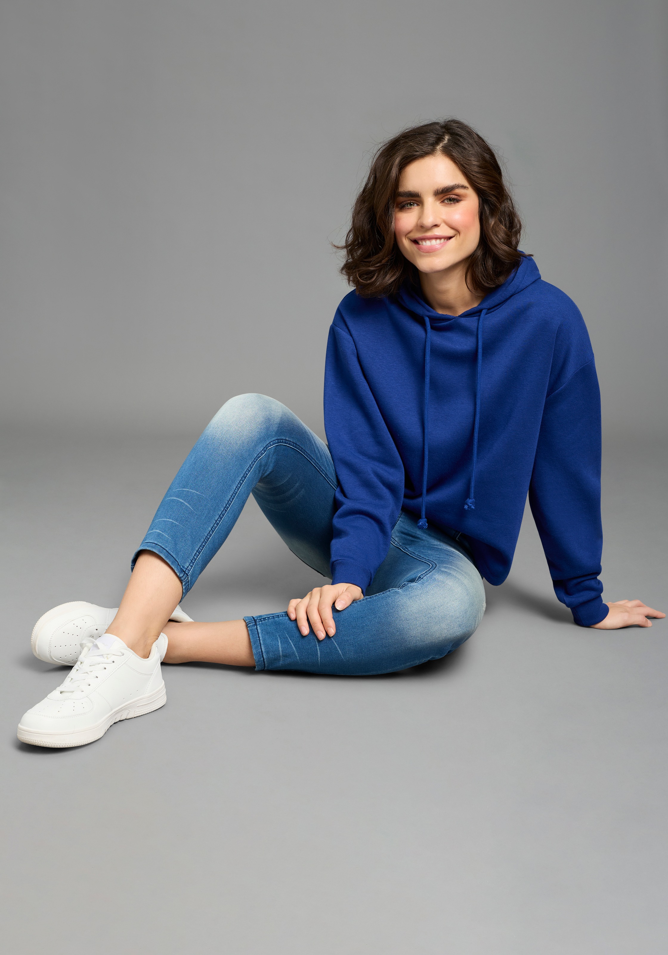 KangaROOS Jogg pants »7/8 JOGG-DENIM« weites Bein,  mit Used-Waschung,  hohe Leibhöhe,  7/8-Länge