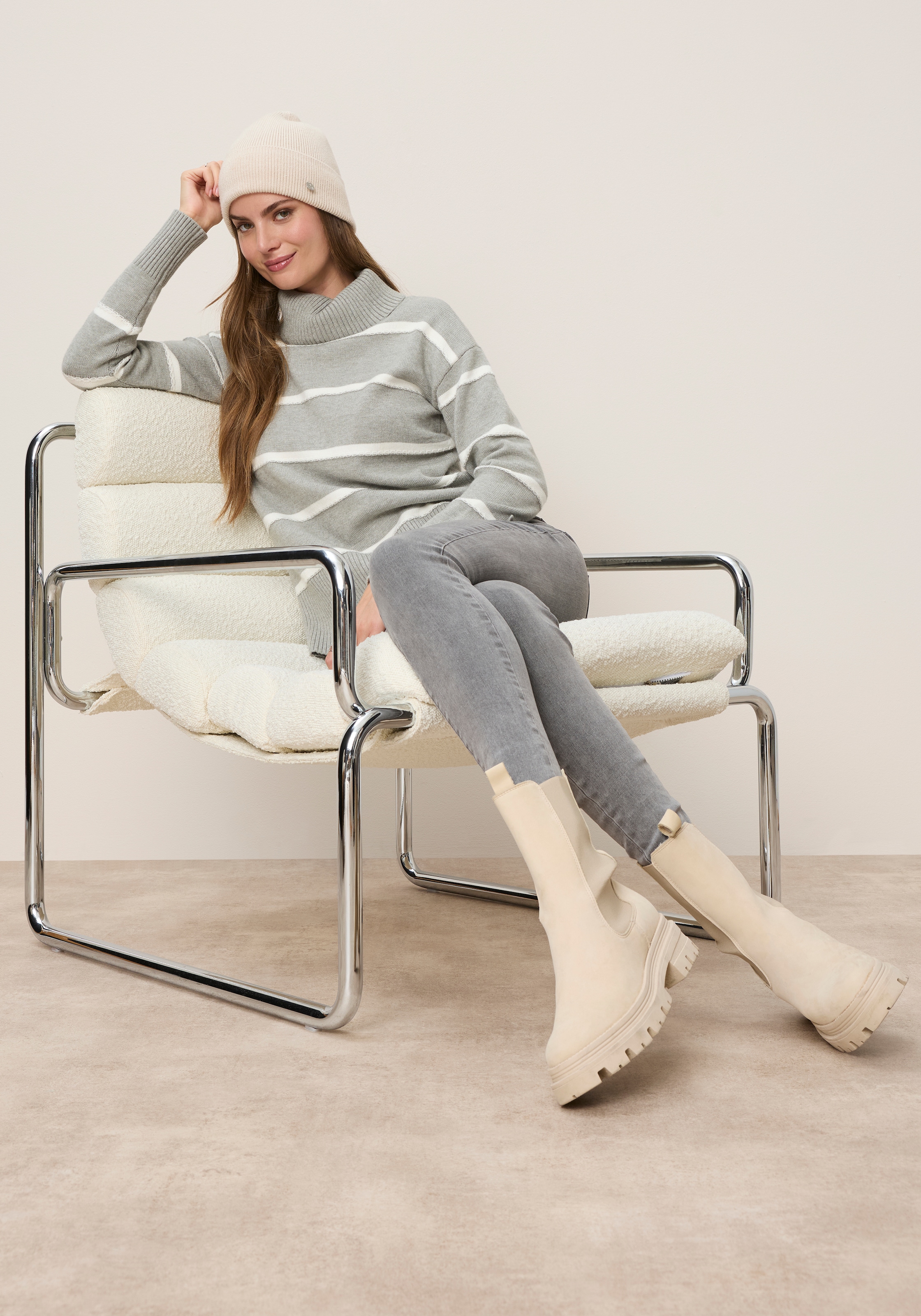 Tamaris Pull à col roulé »in Oversize-Passform mit gestreifter Optik« en mélange de viscose doux