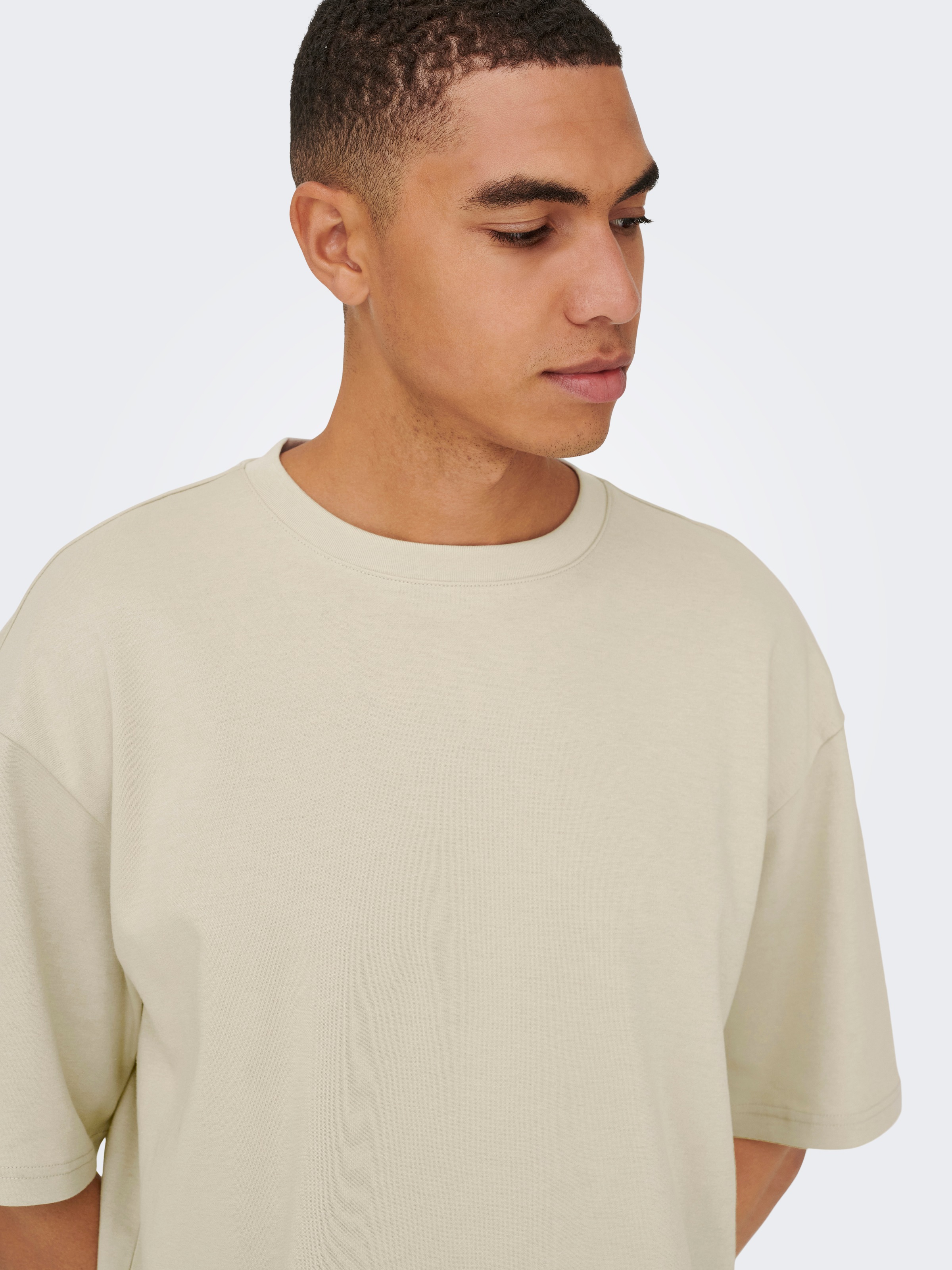 ONLY & SONS Rundhalsshirt »ONSCASPIAN AUT SS TEE« Baumwollmischung, regular fit