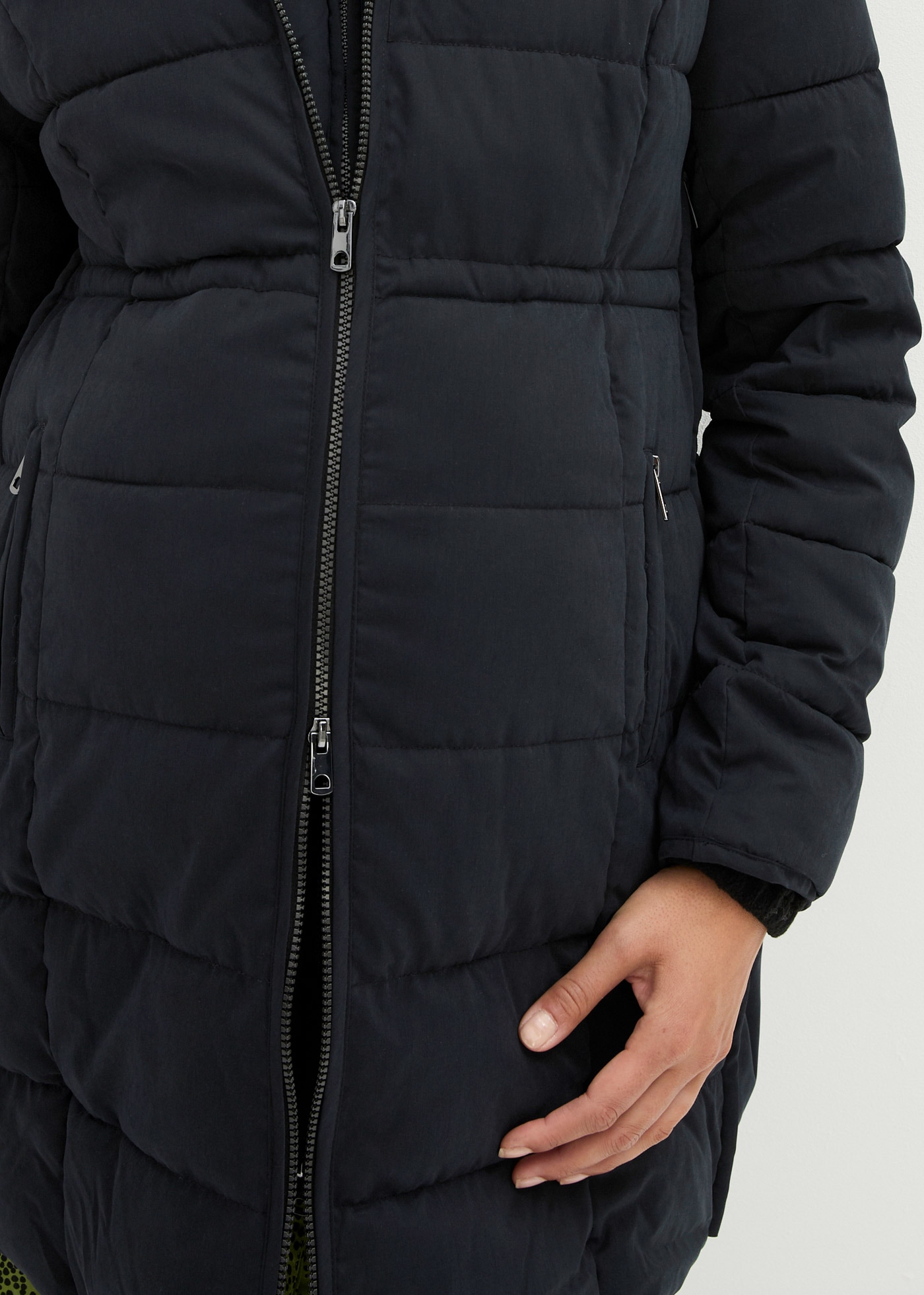 bonprix Umstandsjacke »3-in-1 warm wattierte Umstands- und Tragejacke« mit Kapuze 3-in-1 warm wattierte Umstands- und Tragejacke