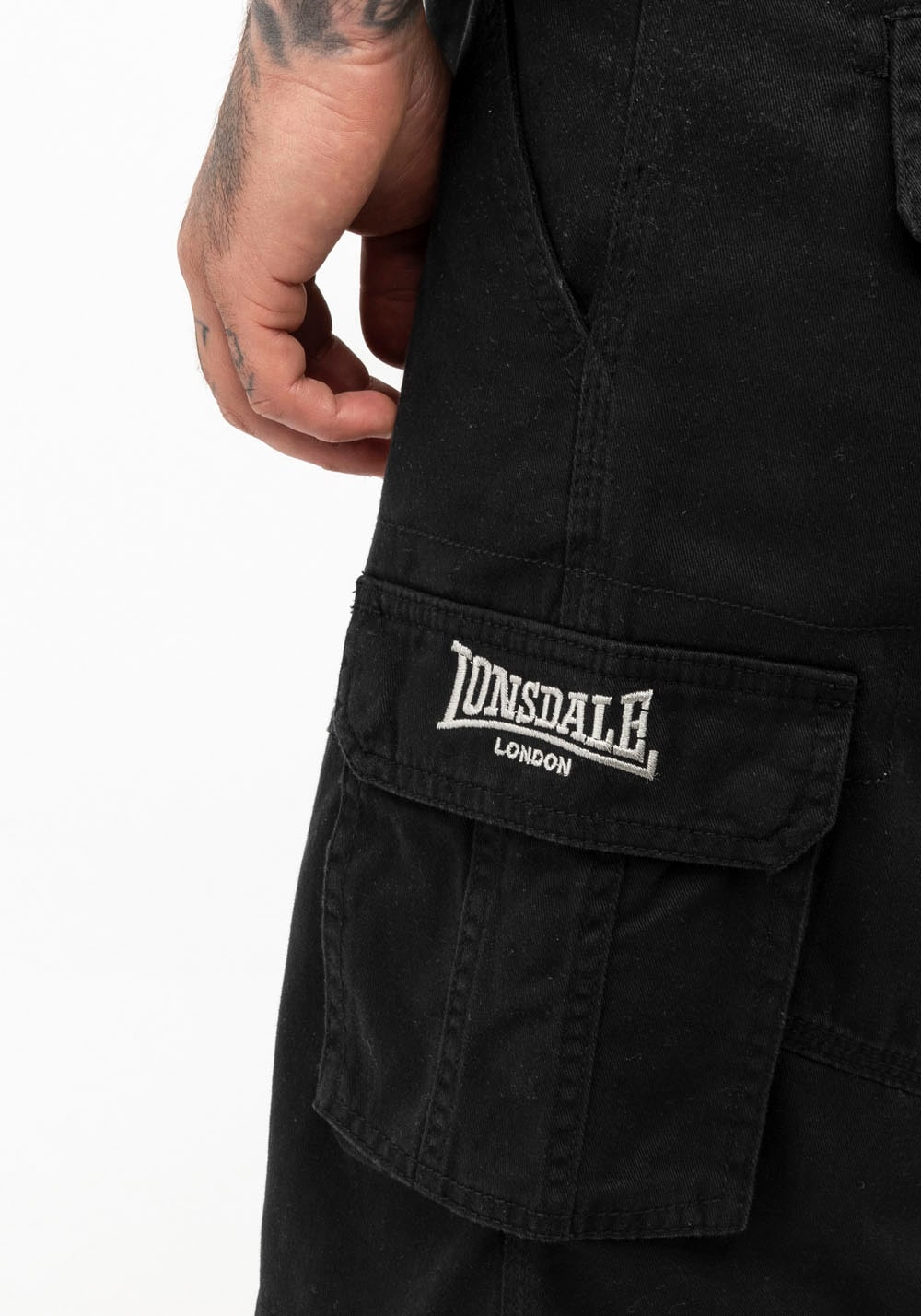 Lonsdale Cargoshorts »BALRATH«  aus Baumwolle, mit Eingrifftaschen, Cargotaschen und Gesässtaschen