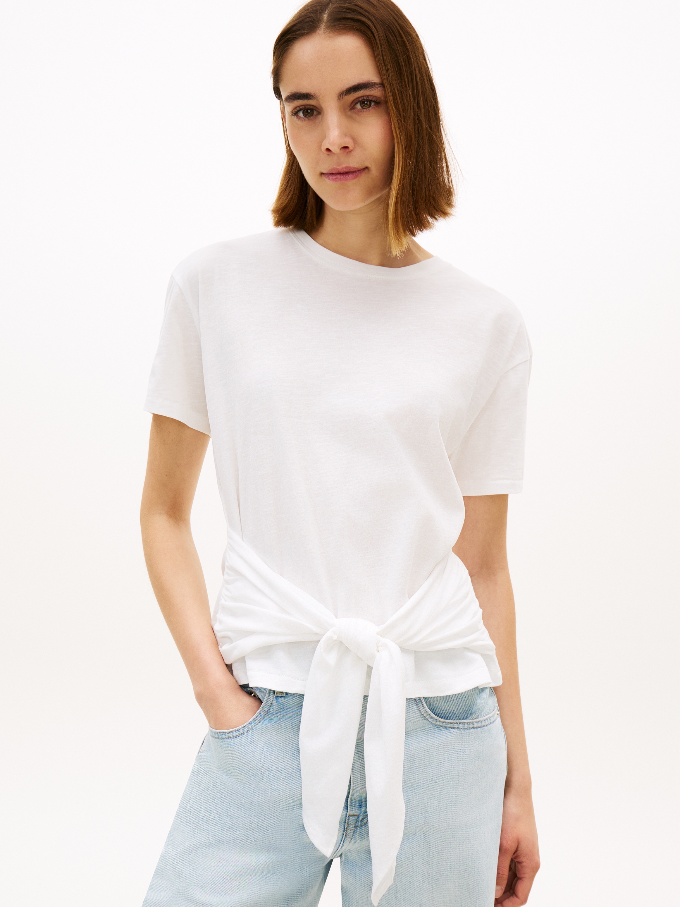 Tommy Hilfiger Kurzarmshirt »CO SLUB KNOT SS TEE« mit Bindegürtel in der Taille