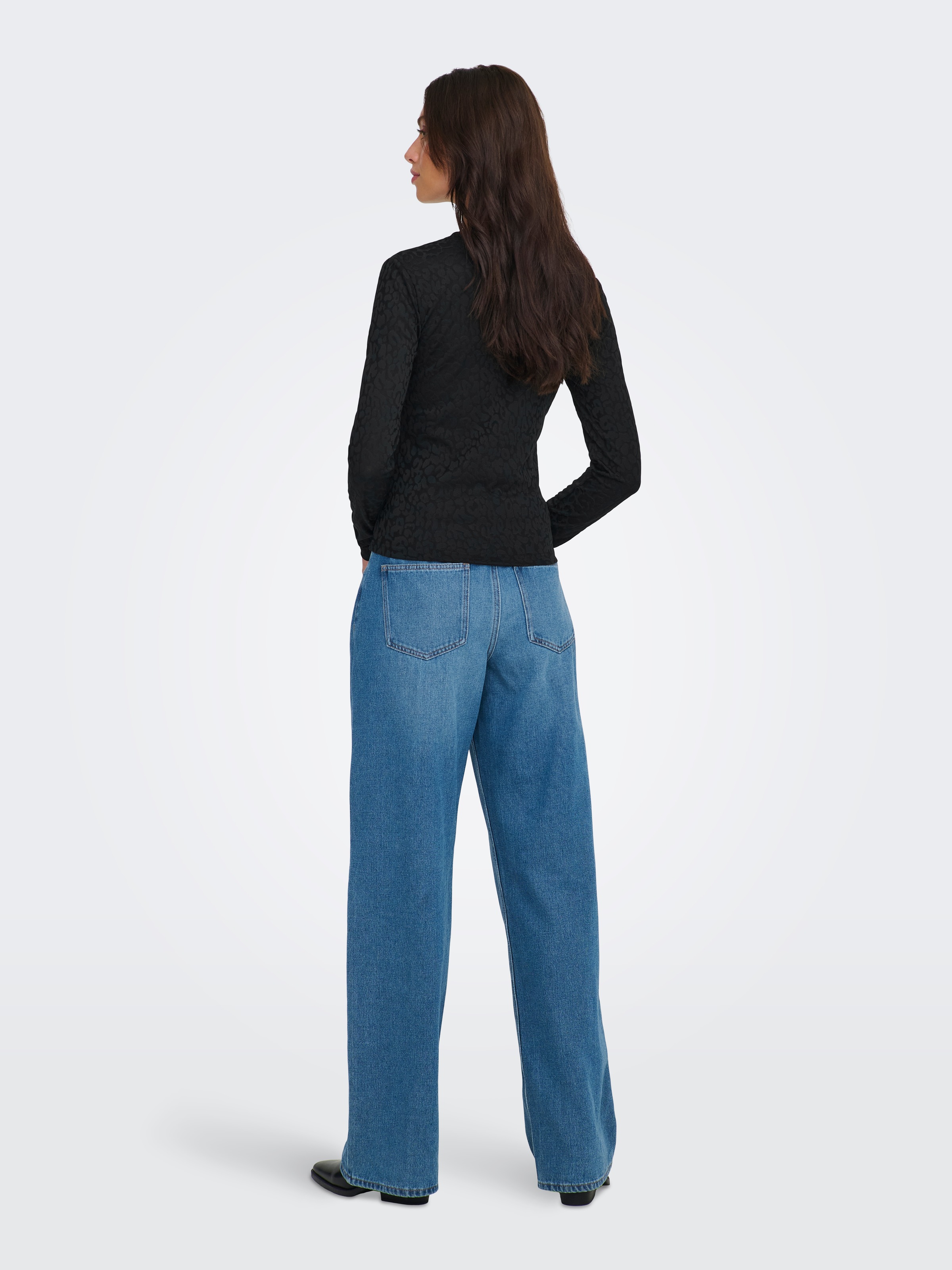 ONLY T-shirt à manches longues »ONLZELE L/S ROUNDNECK TOP JRS«