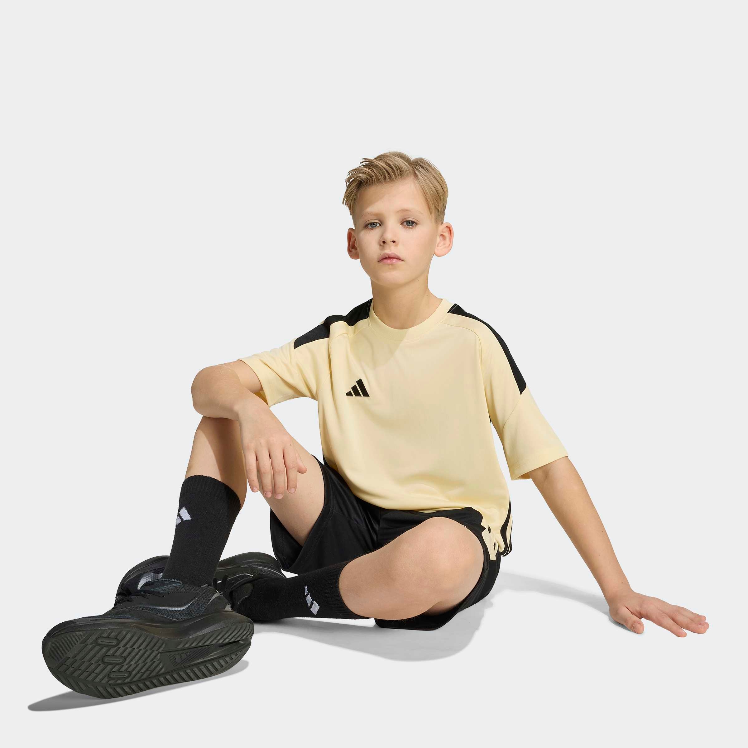 adidas Performance Maillot de foot »TIRO 26 ESSENTIALS KIDS TRIKOT«