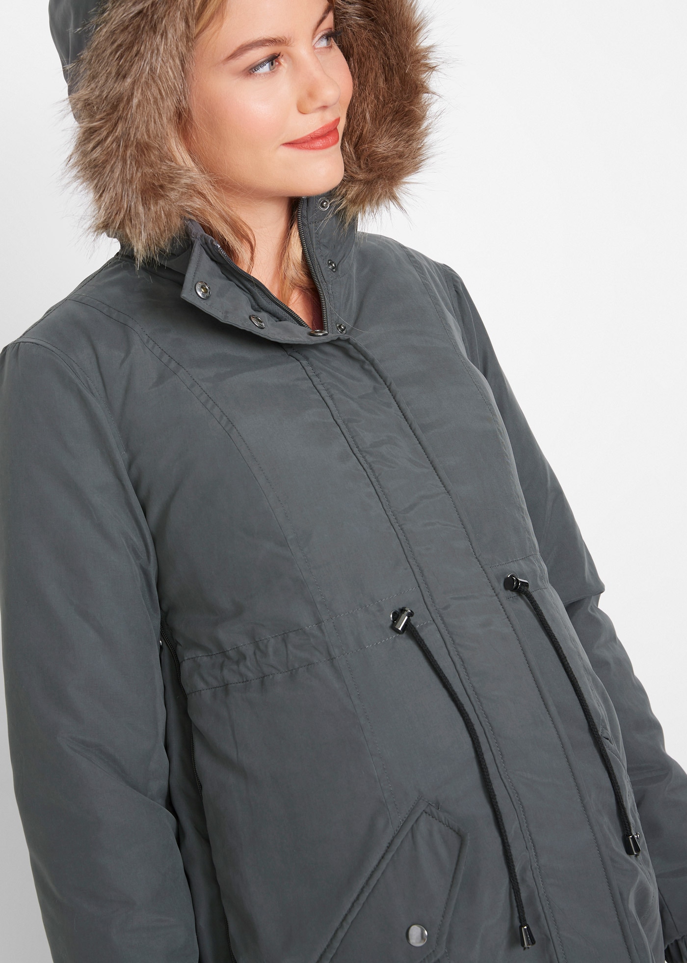 bonprix Umstandsjacke mit Kapuze mit seitlichen Reissverschlüssen zur Weitenregulierung, mit 2-Wege-Zip
