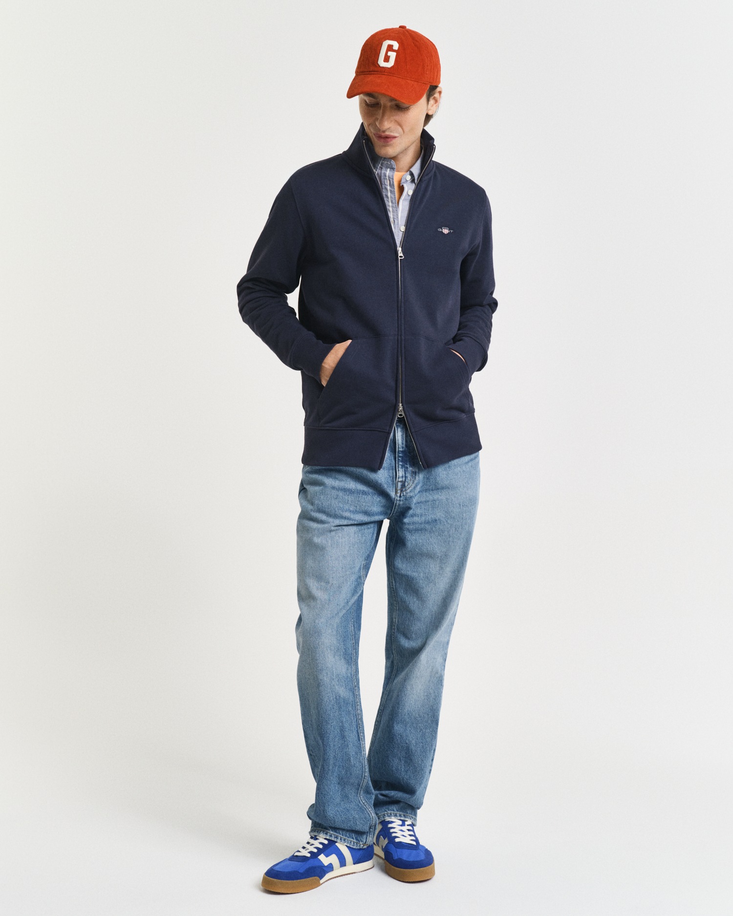 Gant Sweatjacke »REG SHIELD FULL ZIP SWEAT«, mit Logostickerei auf der Brust
