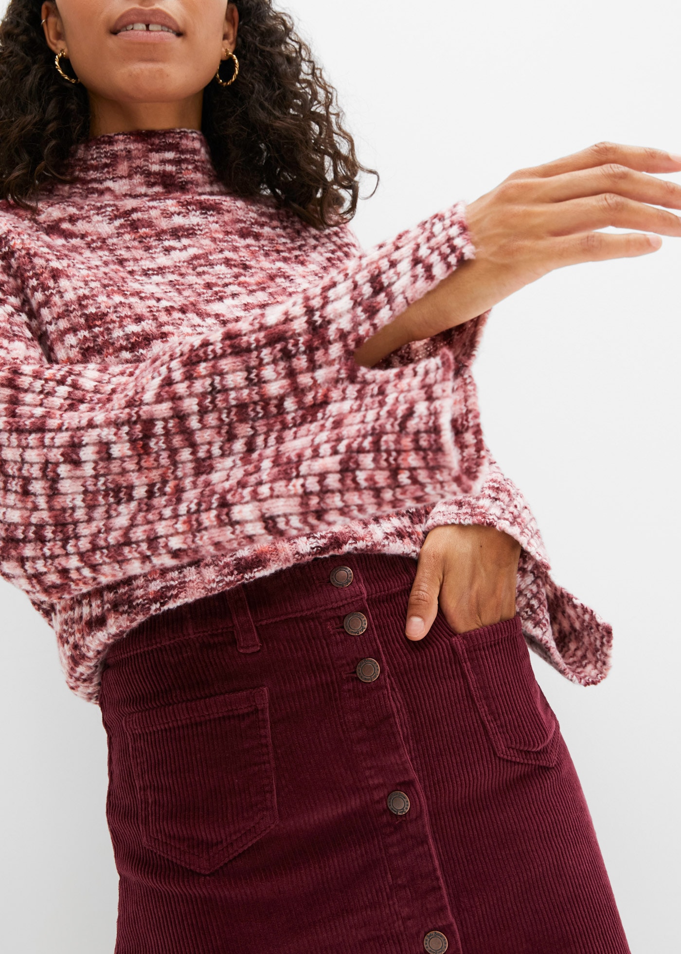 bonprix Jupe en velours »Stretch-Cordrock mit Knopfleiste« aus Baumwolle und Elasthan, A-Linie, mit Knopfleiste