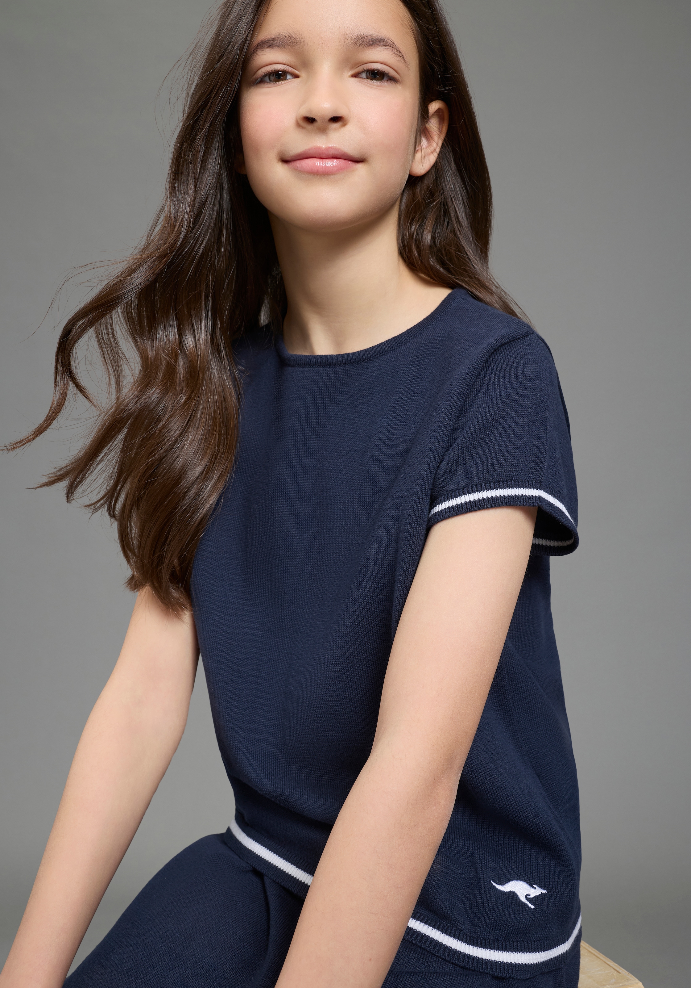 KangaROOS Pull à manches courtes »Kangaroos Strick T-Shirt für Mädchen« mit Rundhalsausschnitt, unifarben mit Farbeinsatz