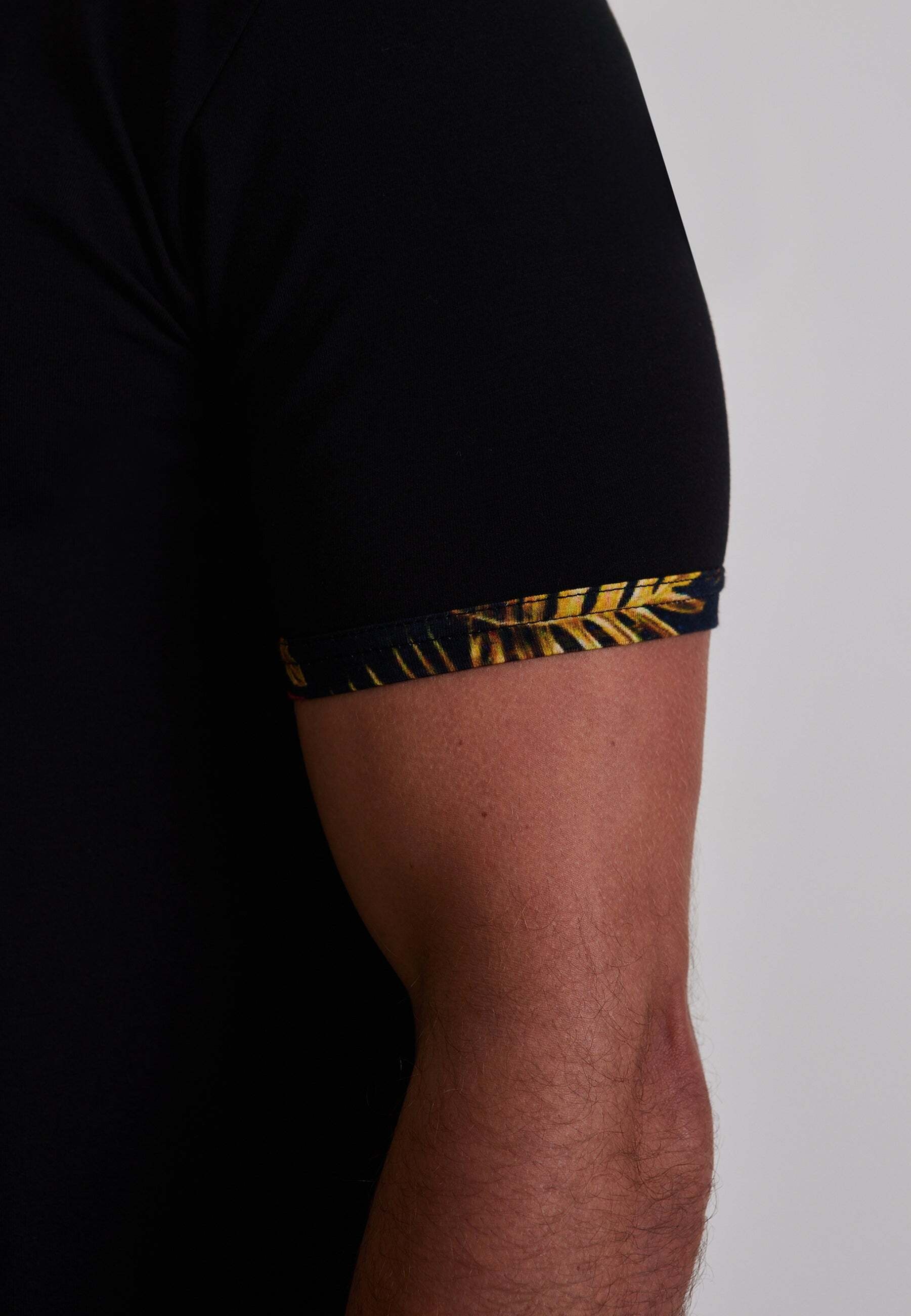 Siksilk T-shirt »Siksilk T-Shirt Roll Sleeve«