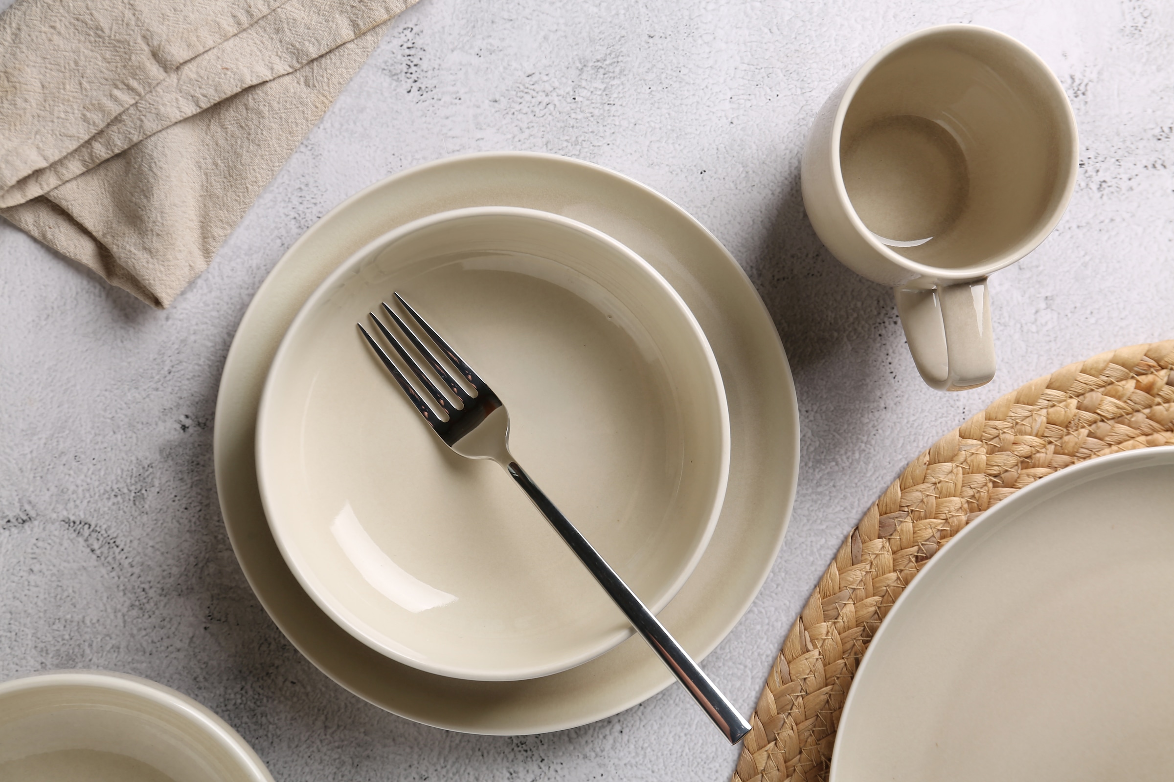 GOODproduct Geschirr-Set »Flett, mit Reaktivglasur« Teller Set, spülmaschinenfest und mikrowellengeeignet