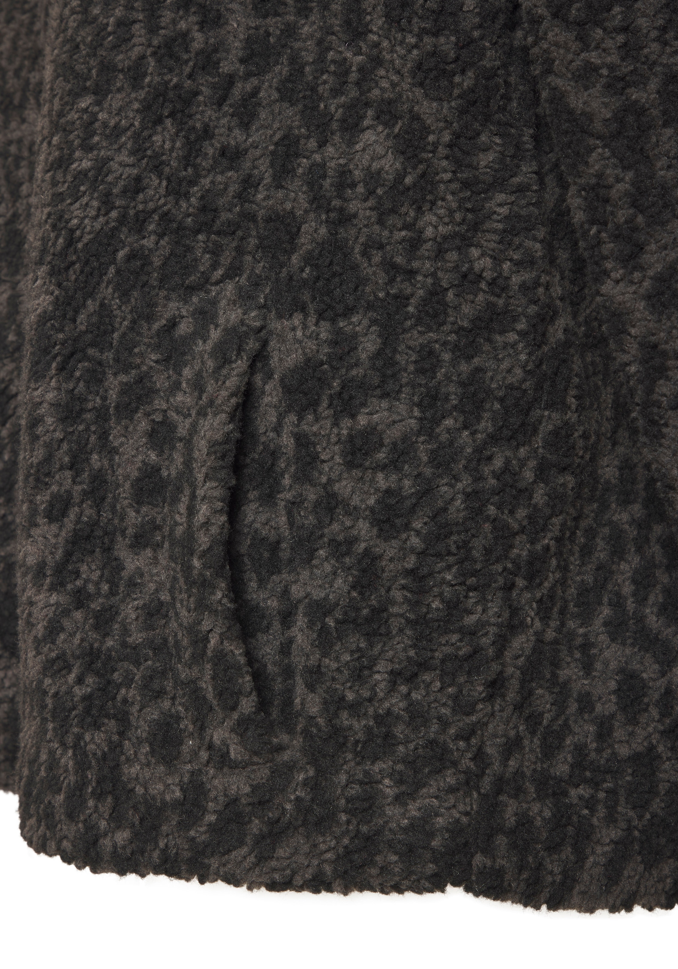 LASCANA Veste polaire mit elegantem Leo-Muster