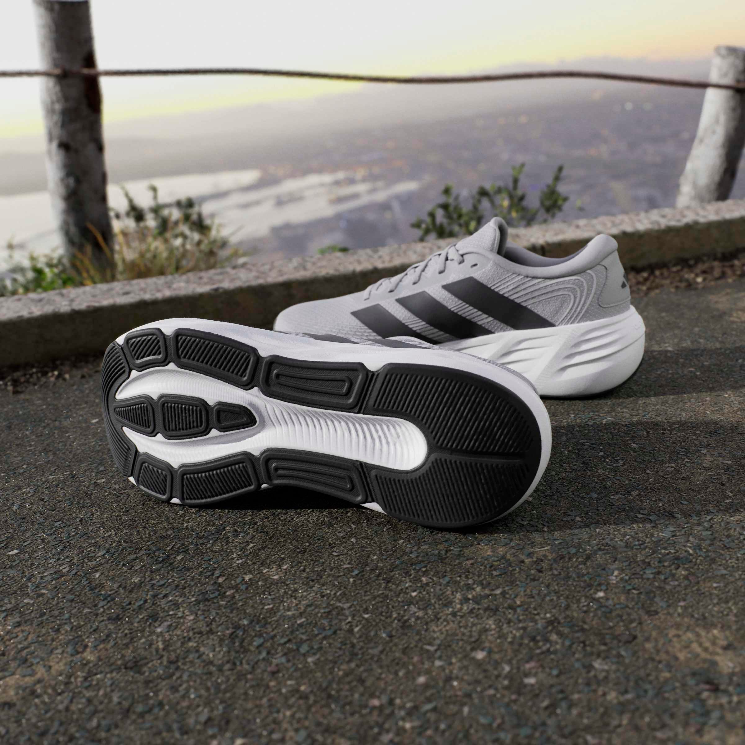 adidas Performance Chaussure de course »GALAXY 8«
