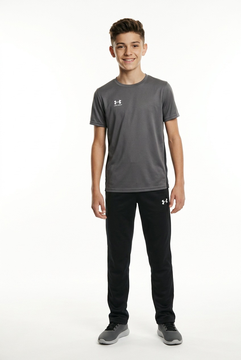 Under Armour® Sporthose »UA BRAWLER 3.0 TAPERED PANT für Jungs«  sportlicher Schnitt, aus Polyester, Tapered Passform