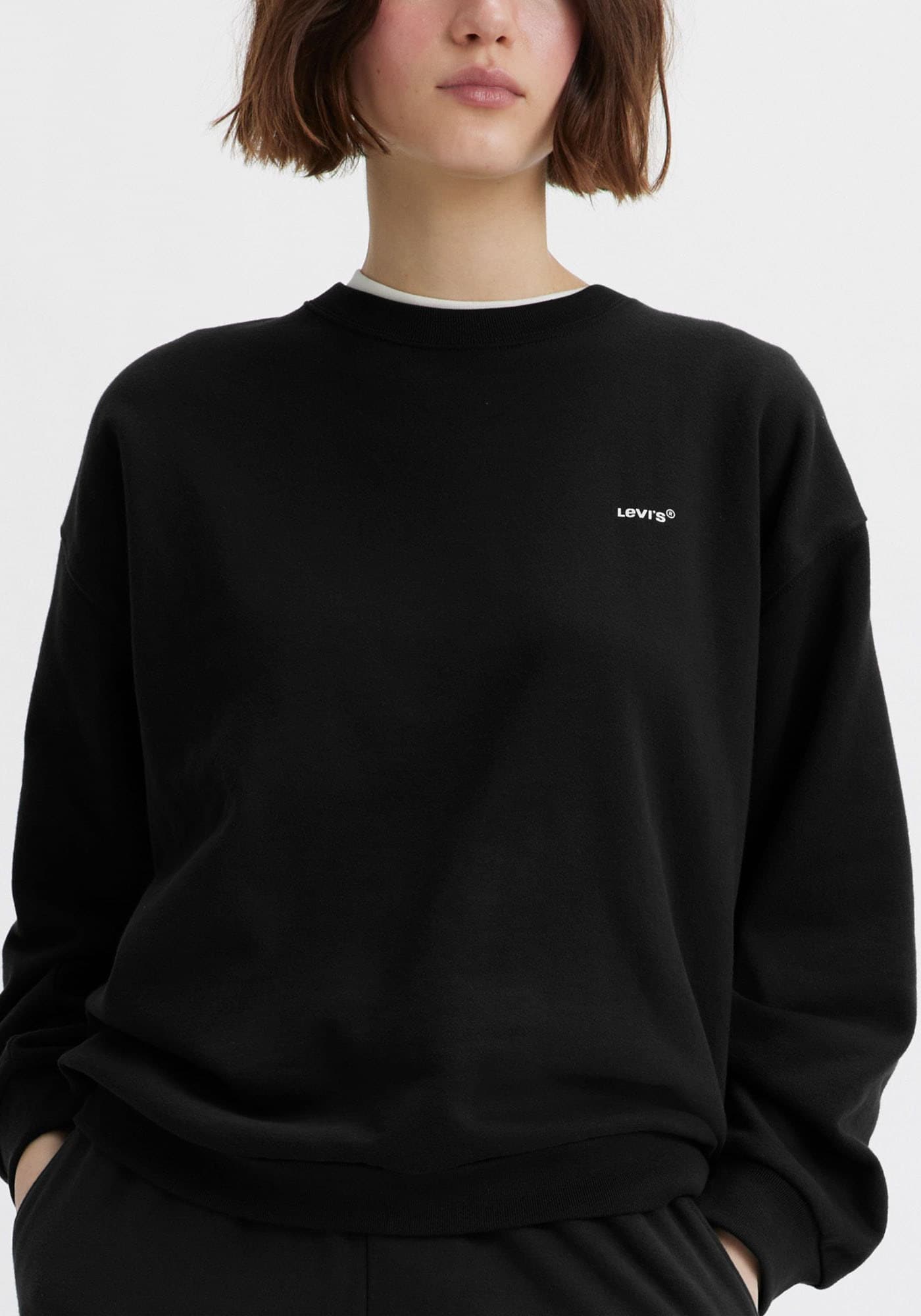 Levi's® Sweatshirt »EVERYDAY CREW SWEATSHIRT«, mit kleinem Logo auf der Brust
