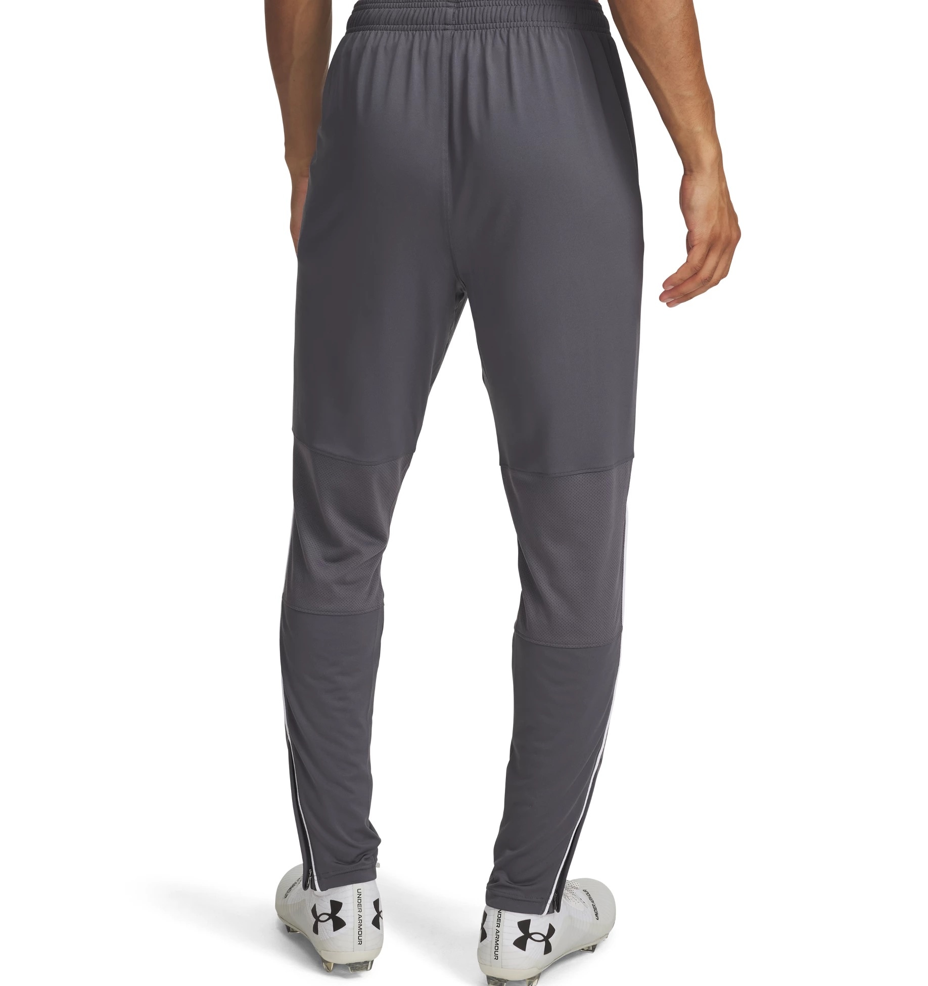 Under Armour® Pantalon de survêtement »UA M CHALLENGER TRAINING PNT«  für vielseitige Aktivitäten, aus elastischem Materialmix