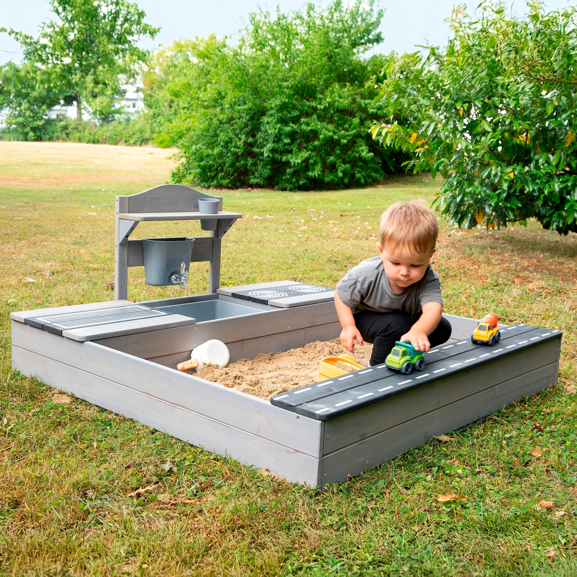 roba® Bac à sable »117 x 118 x 54 cm, mit Matschküche, grau« FSC® - schützt Wald