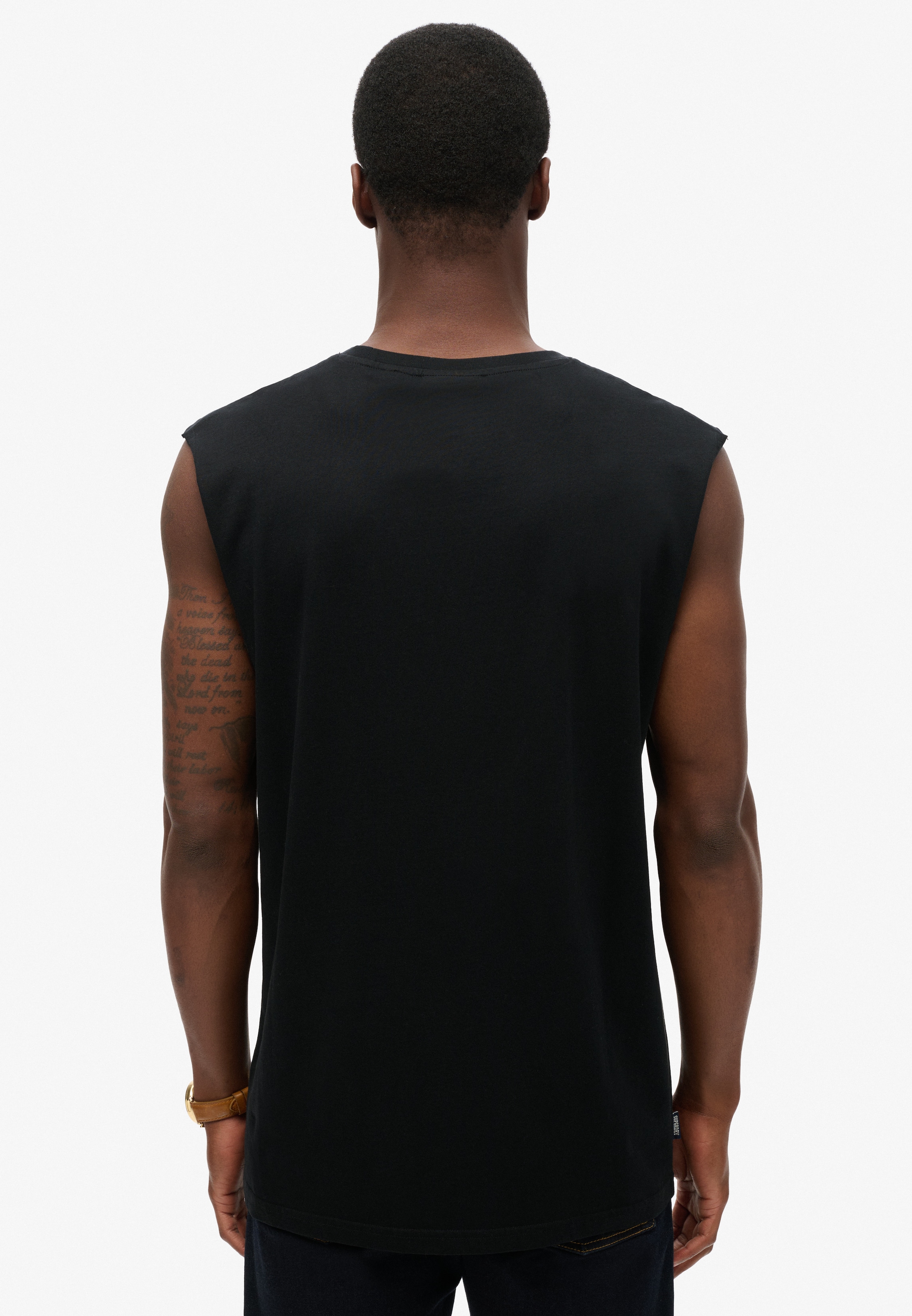Superdry Tanktop »ESSENTIAL LOGO TANK UB« mit lockerer Passform, aus Baumwolle und Single Jersey