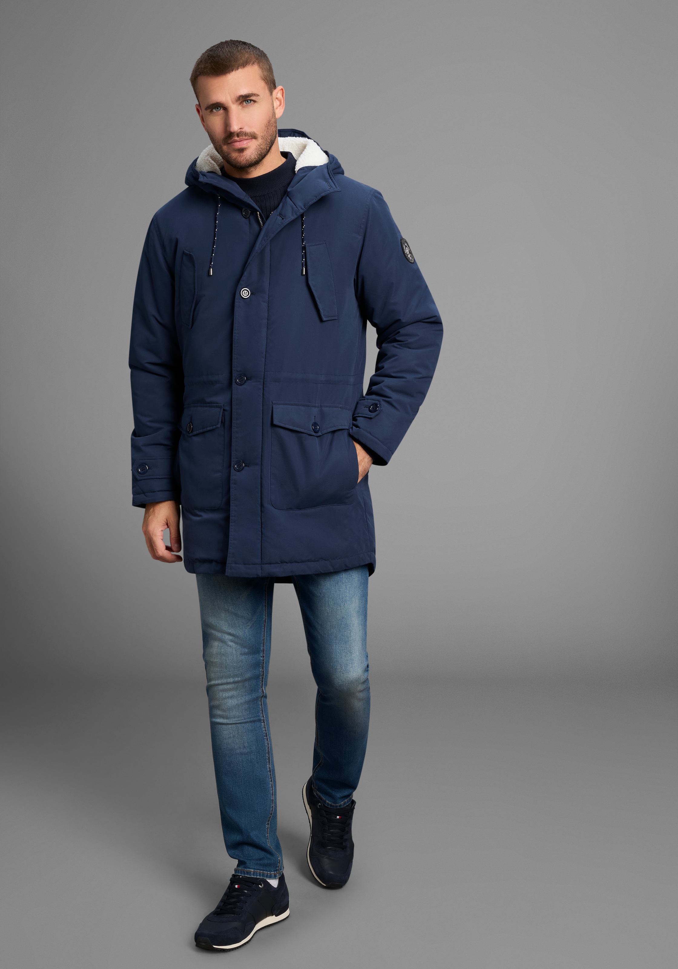 Bruno Banani Parka mit Kapuze Winterjacke mit Teddy Fleece gefüttert und anpassbarer Kapuze