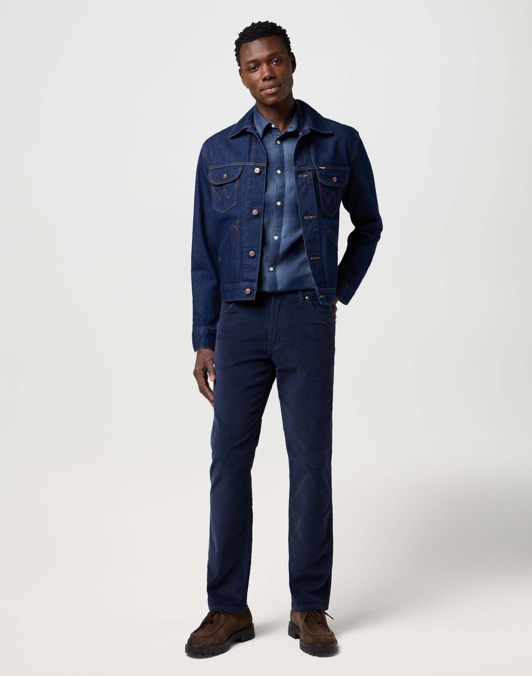 Wrangler Pantalon en velours côtelé »WRANGLER Cordhose Greensboro«