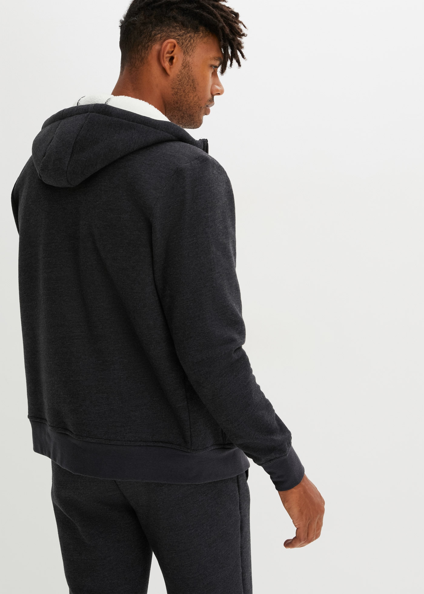 bonprix Sweatjacke mit Kapuze, mit Teddyfutter, aus Baumwolle und Polyester